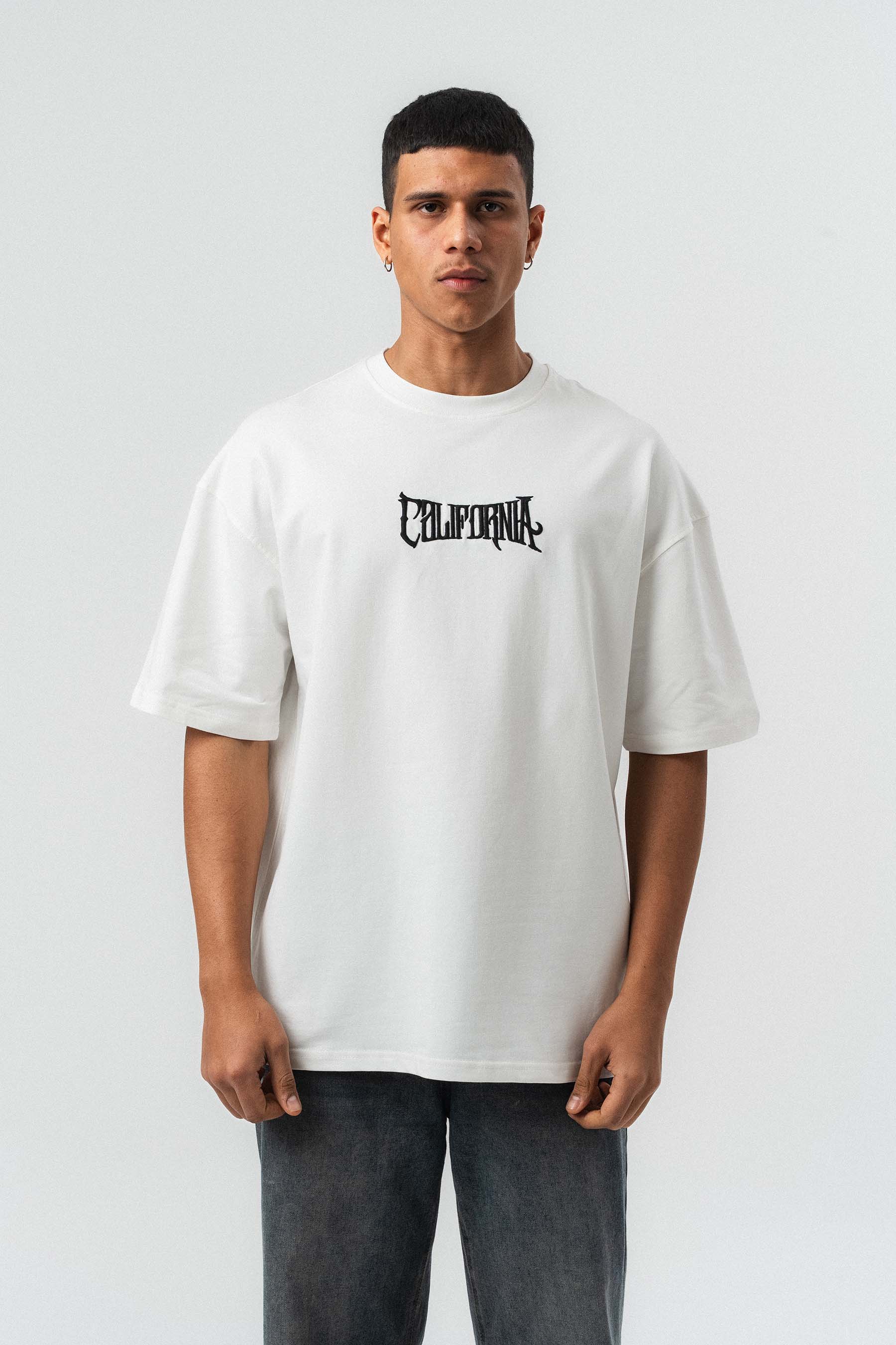 California Baskılı Beyaz Oversize Baskılı T-Shirt