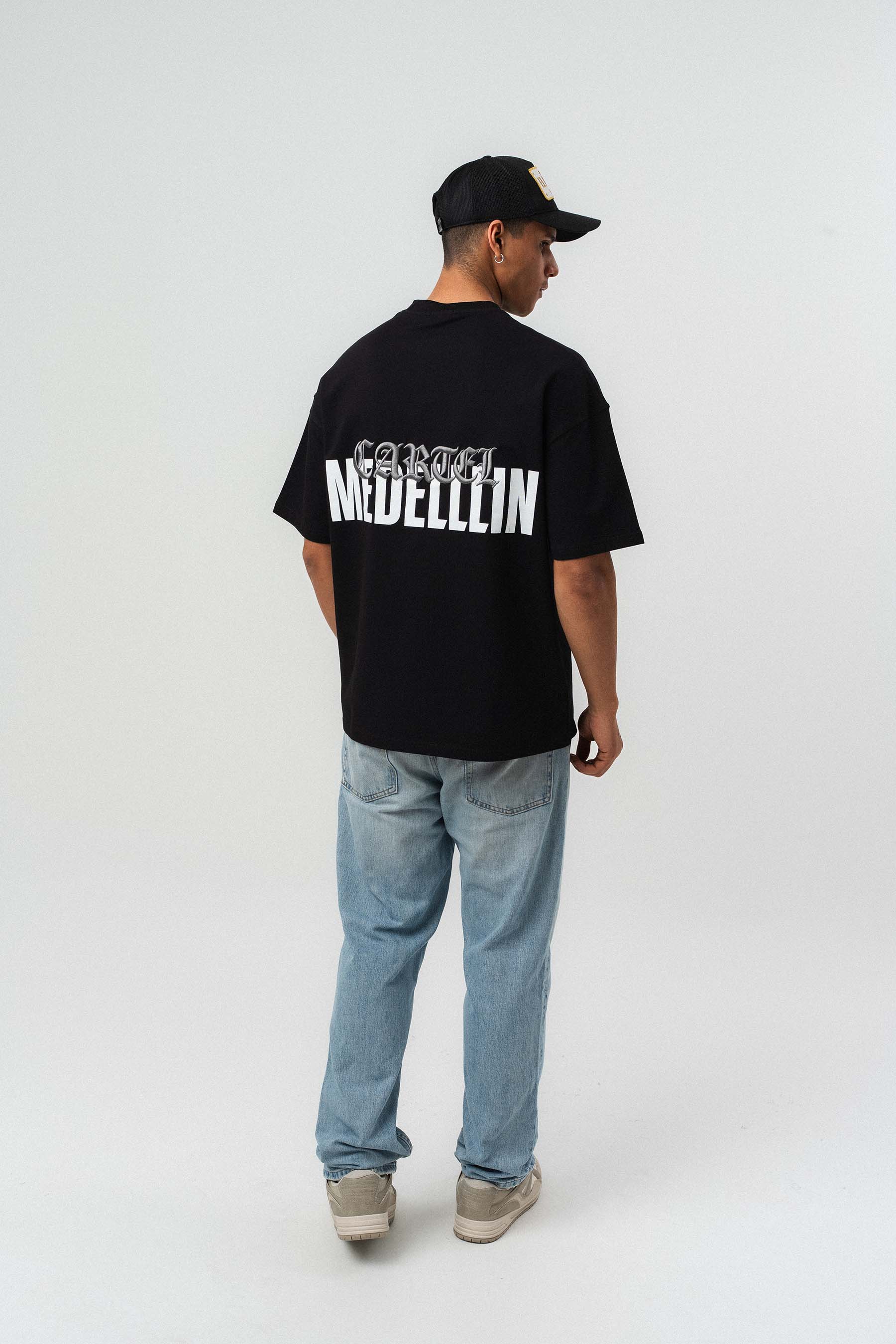 Cartel Medellin Nakış Detaylı Siyah Oversize Baskılı T-Shirt