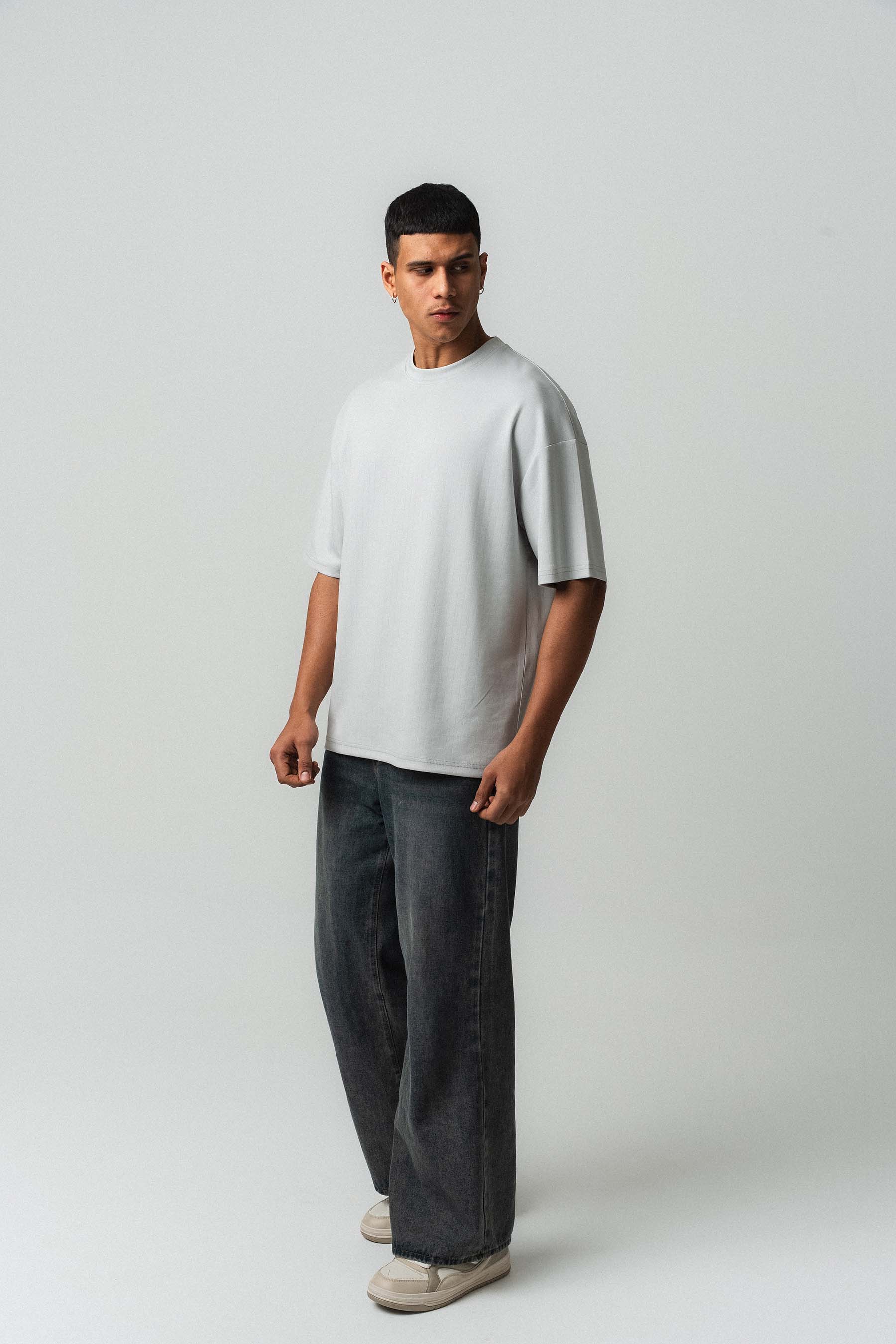 Nakış Detaylı Çizgili Premium Oversize T-Shirt Gri