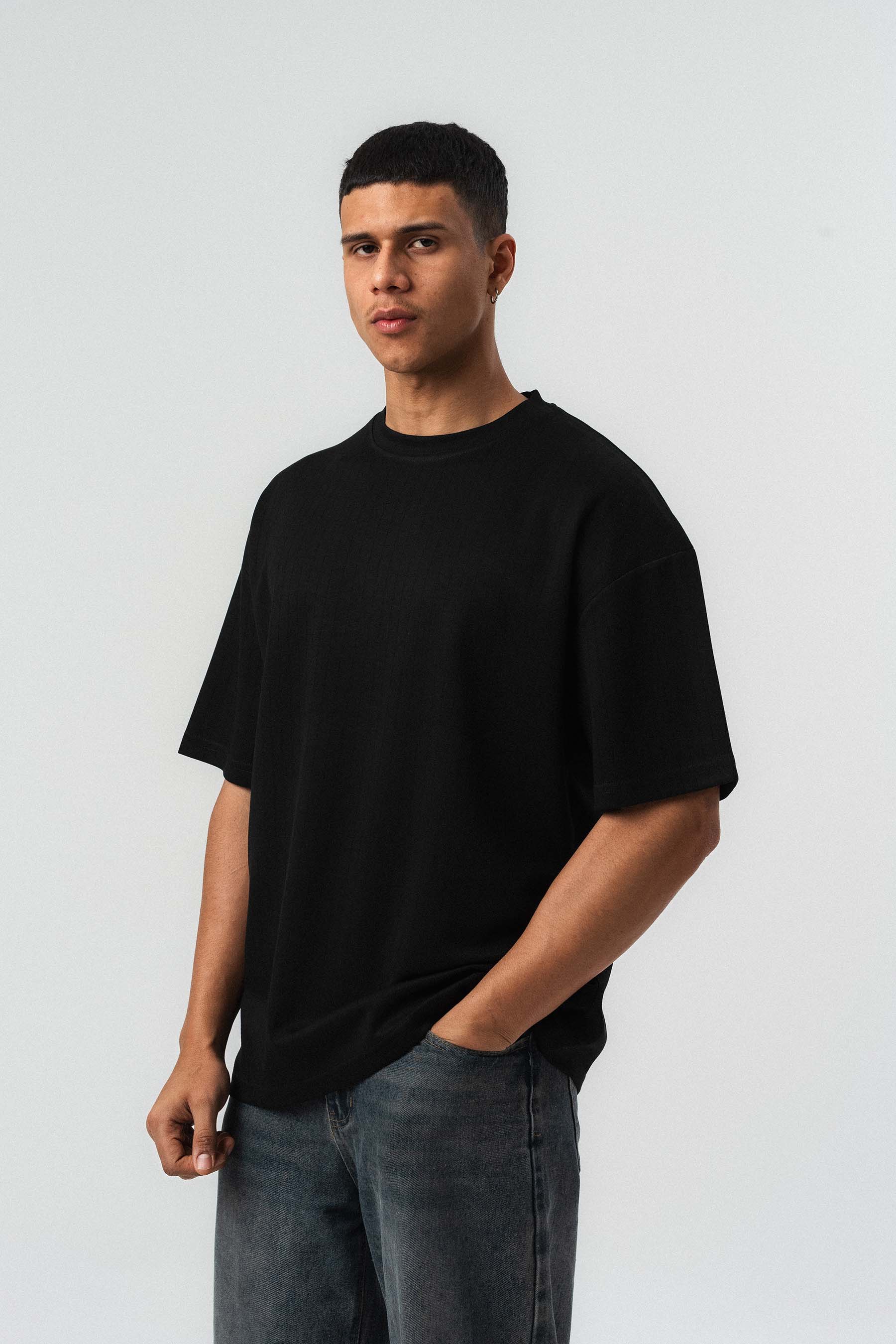 Nakış Detaylı Çizgili Premium Oversize T-Shirt Siyah