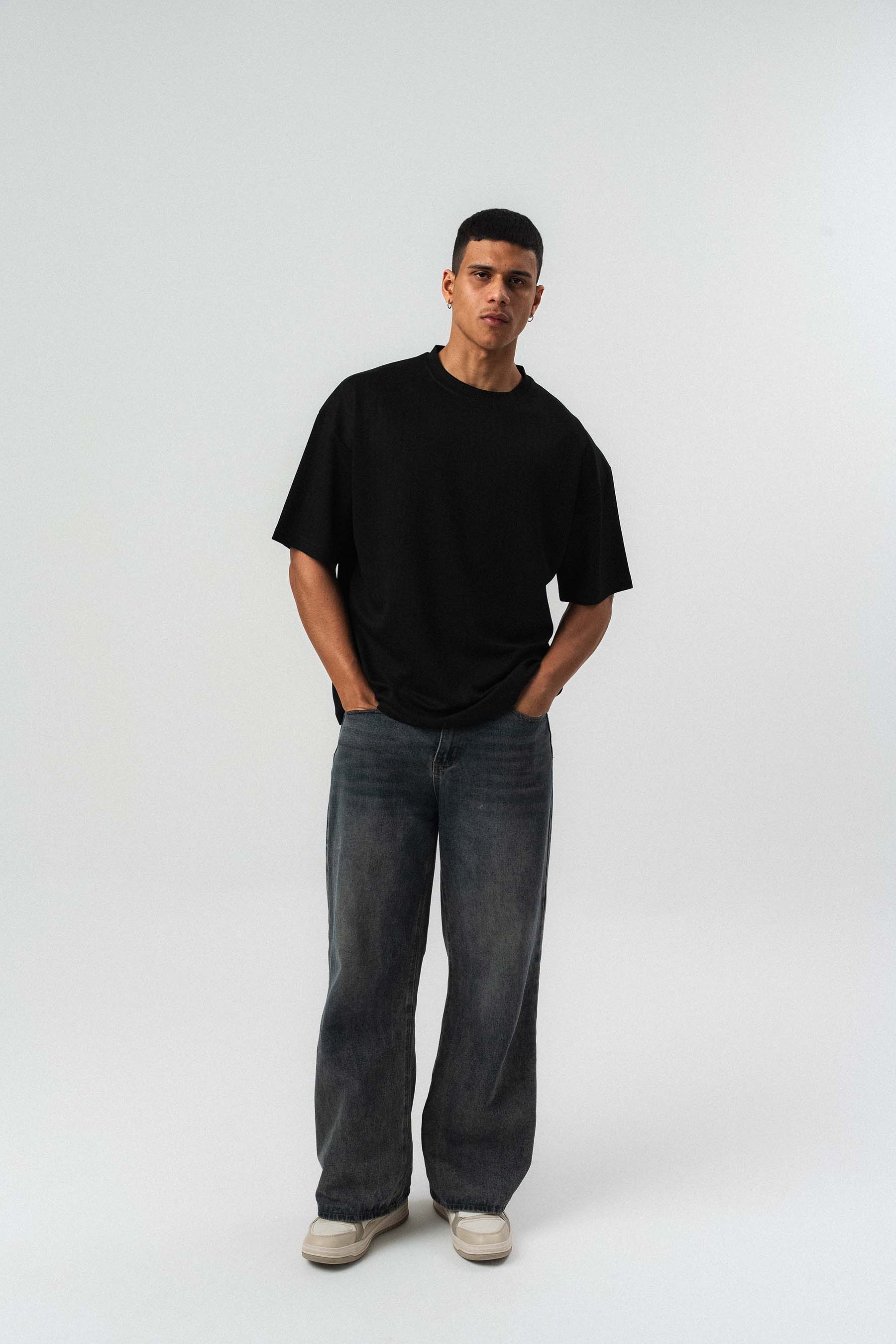 Nakış Detaylı Çizgili Premium Oversize T-Shirt Siyah