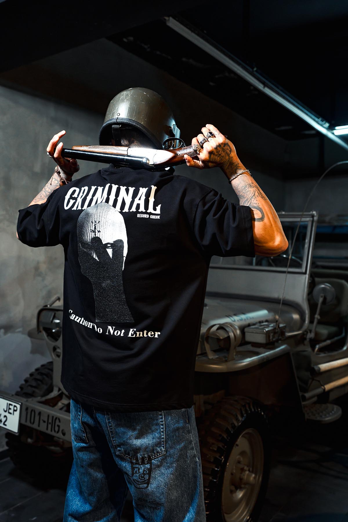 Criminal Baskılı Oversize Siyah Tshirt