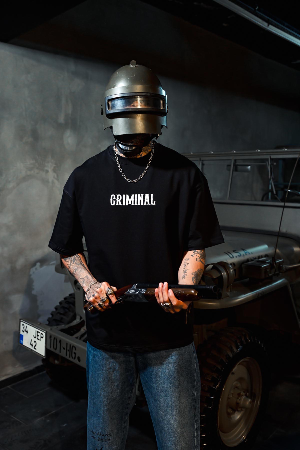 Criminal Baskılı Oversize Siyah Tshirt