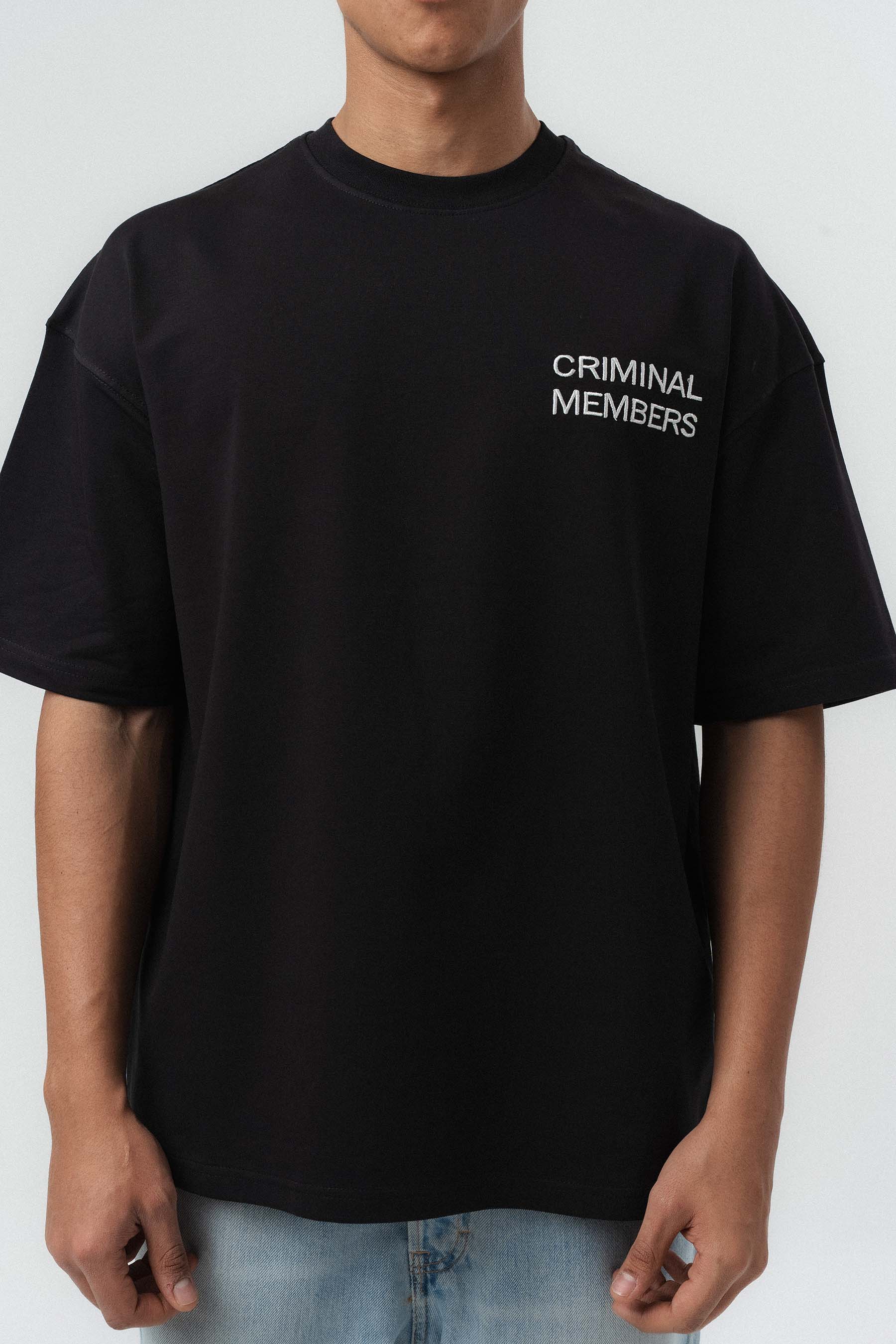 Criminal Members Nakış Detaylı Siyah Oversize Baskılı T-Shirt