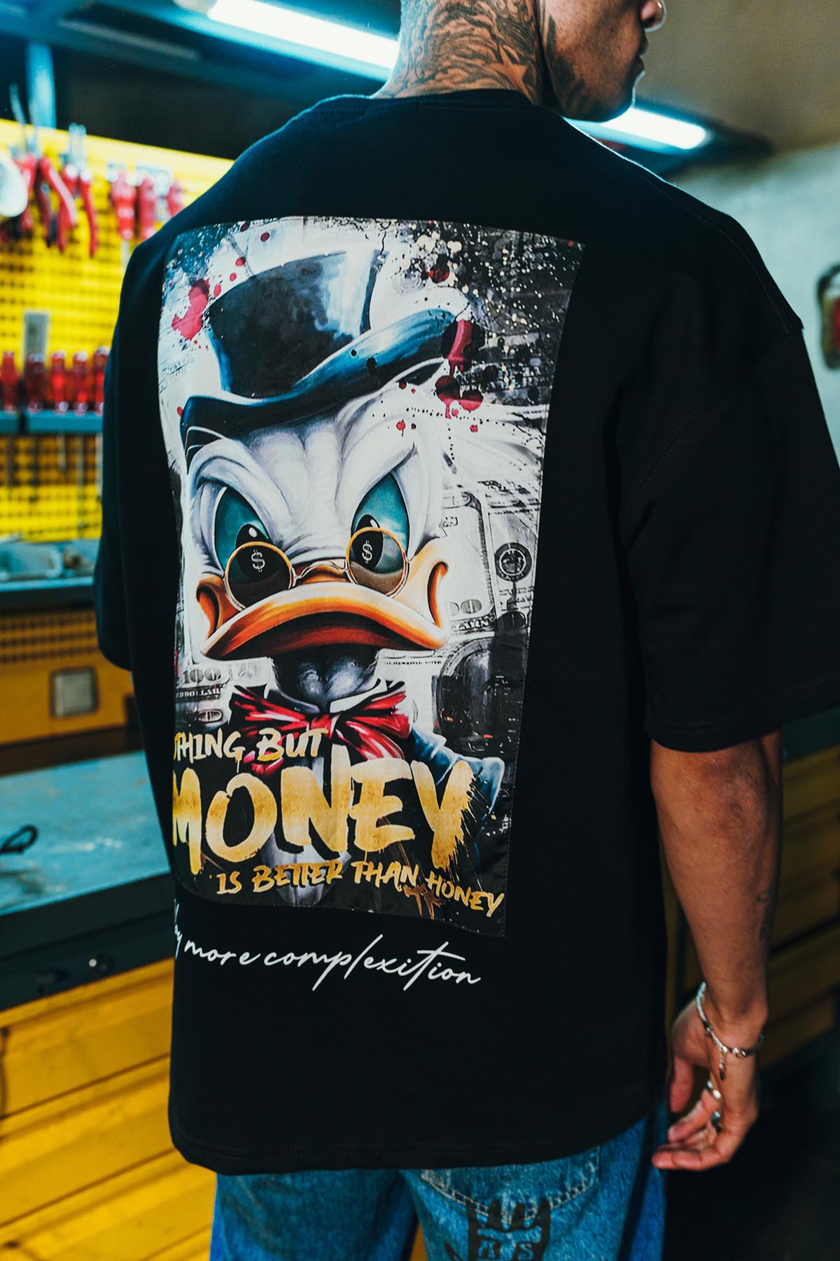 Donald Money Patch Baskılı Oversize Siyah Tshirt