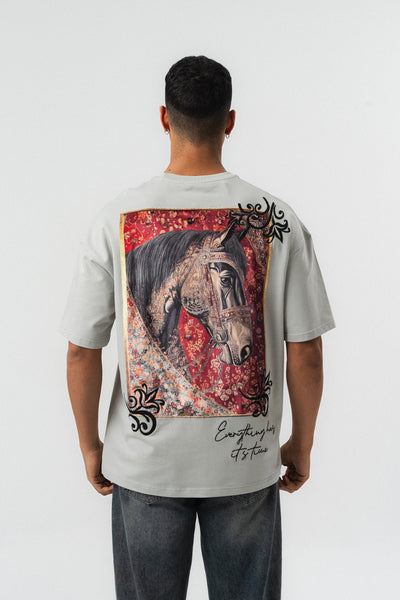 Everything Has Its Time Arkası Desenli Gri Oversize Baskılı T-Shirt