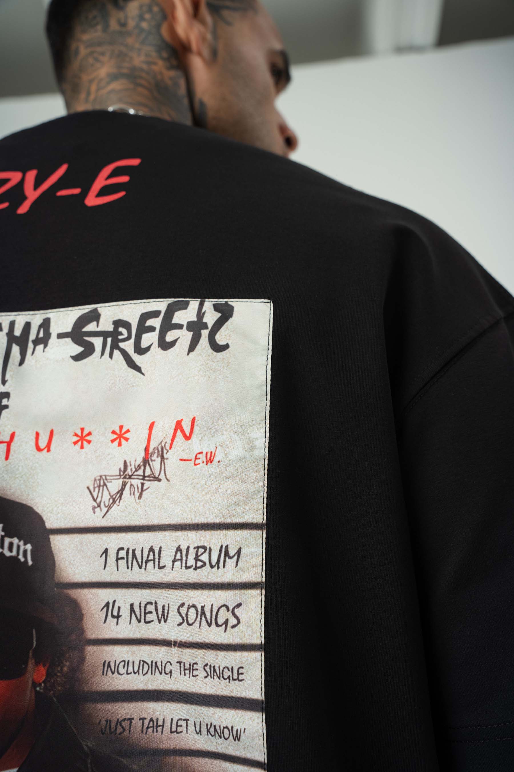 Eazy-E Baskılı Siyah Oversize T-Shirt