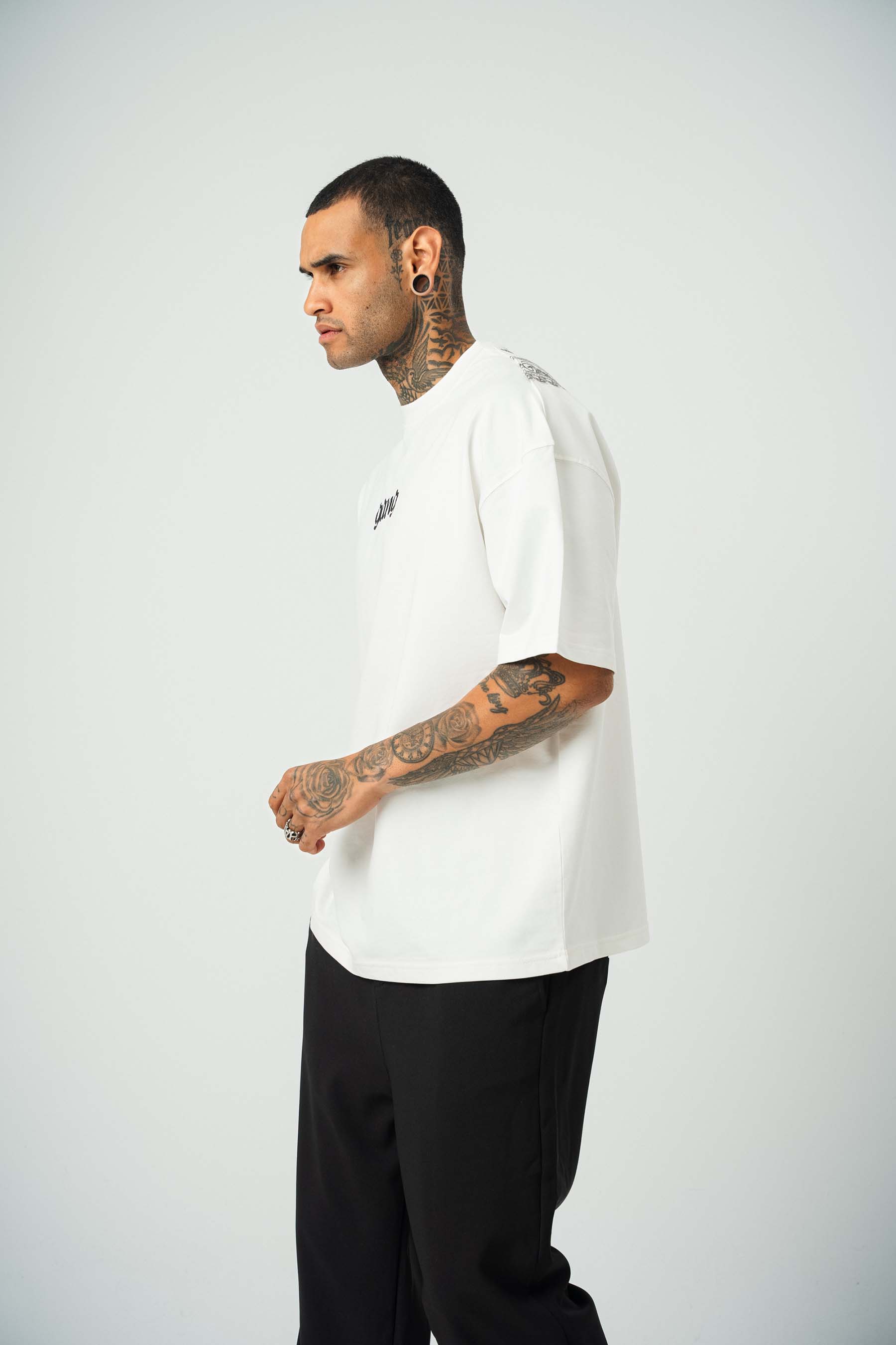 Gang Baskılı Beyaz Oversize T-Shirt