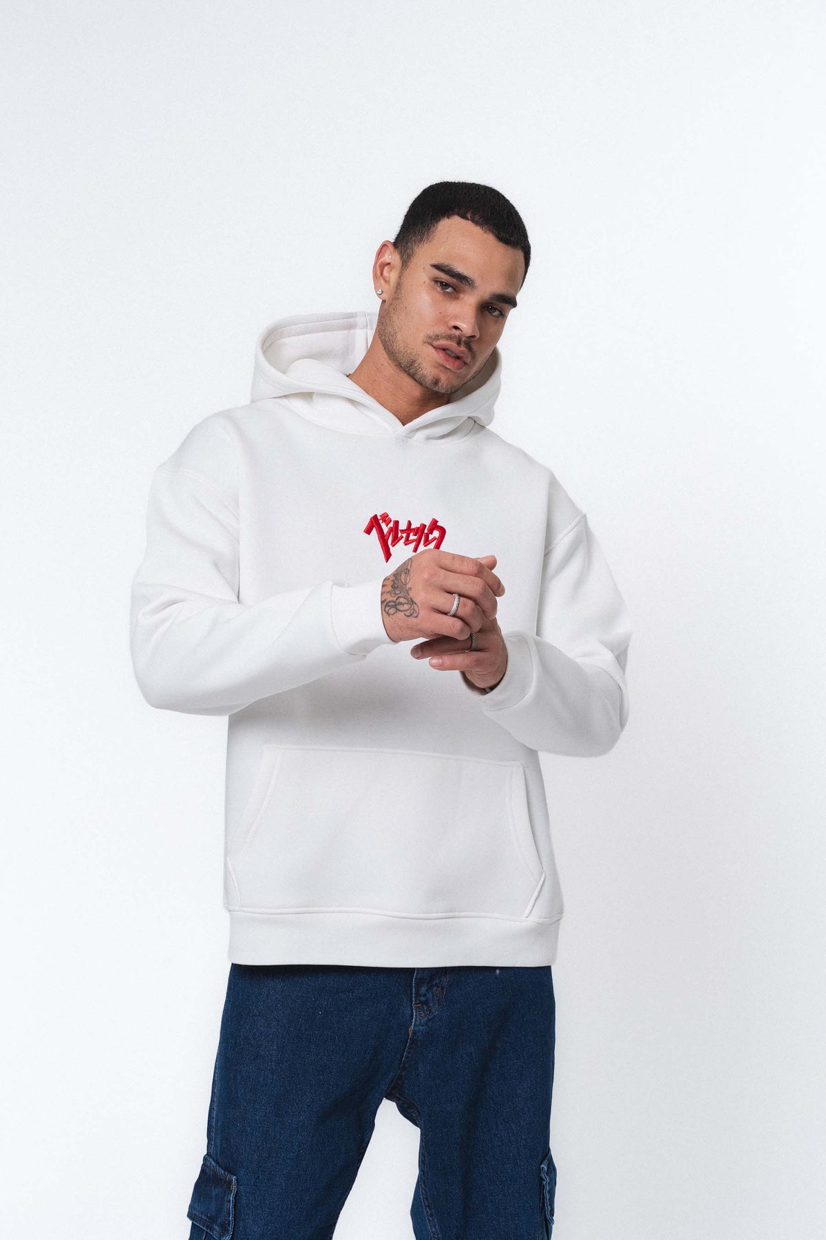 Berserk Anime Beyaz Oversize Hoodie