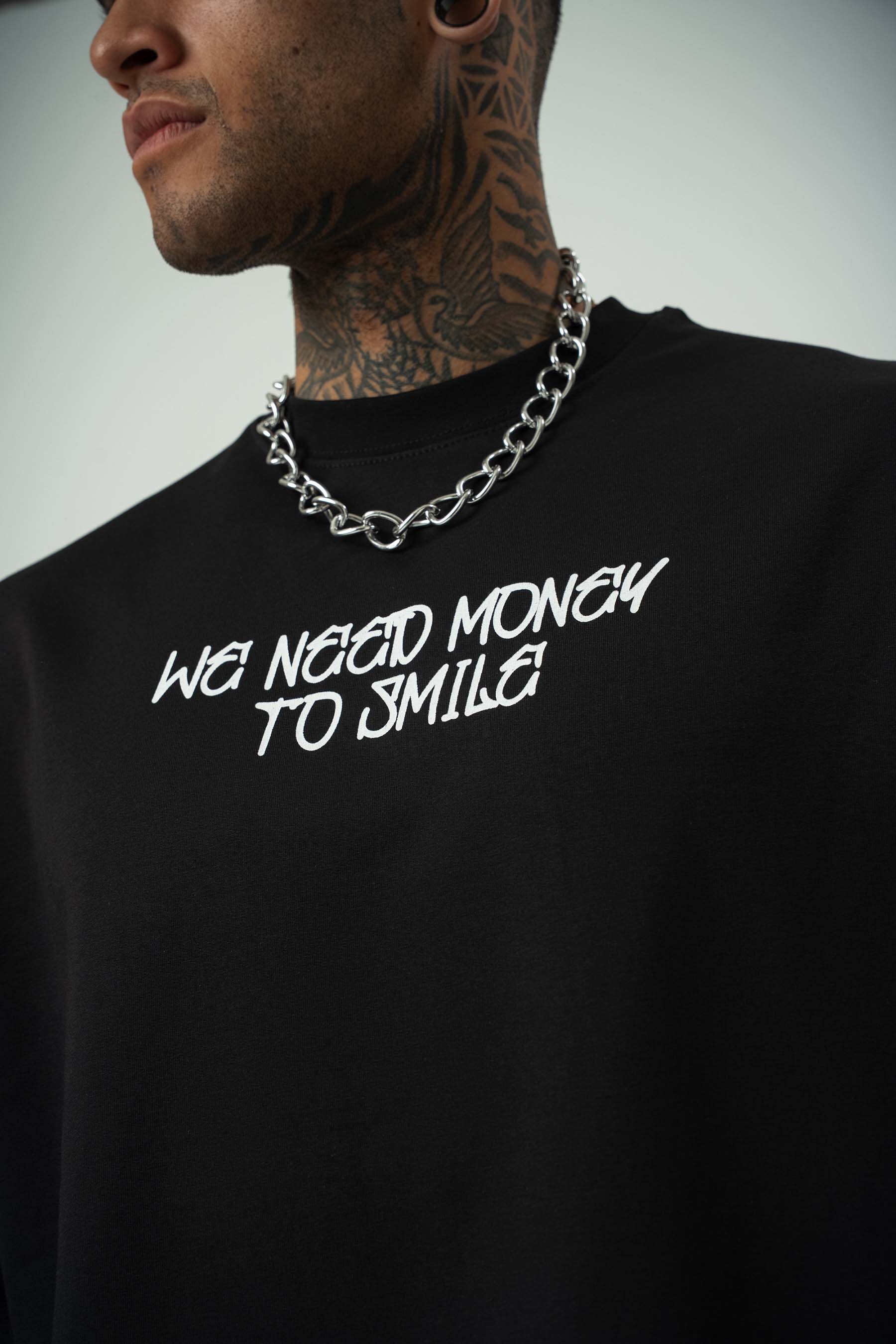 Need Money For Smile Joker Baskılı Siyah Oversize T-Shirt