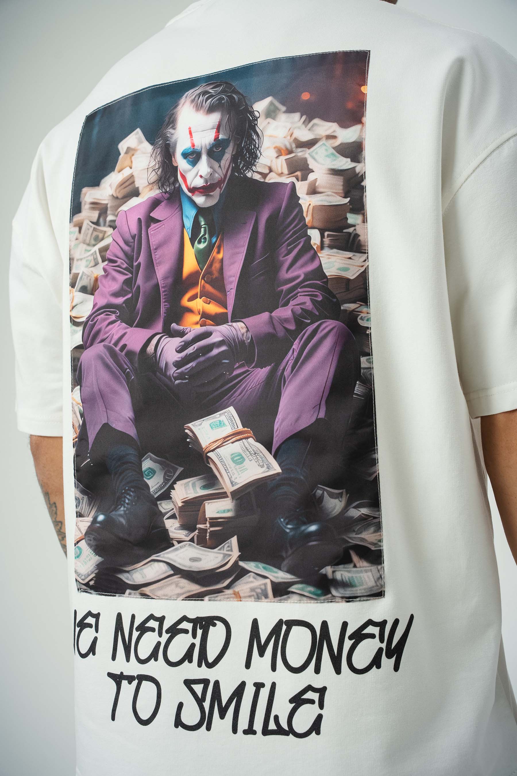 Need Money For Smile Joker Baskılı Beyaz Oversize T-Shirt