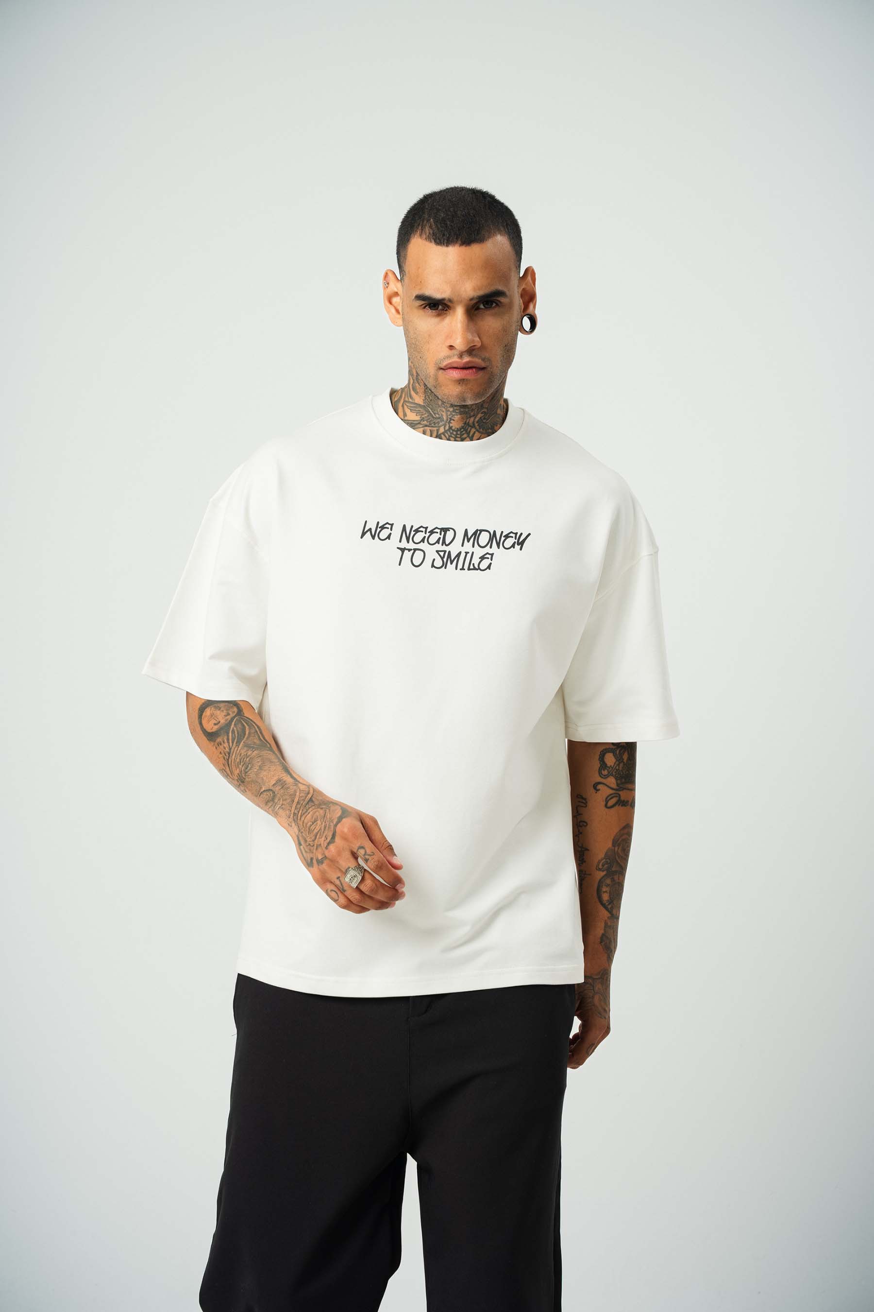 Need Money For Smile Joker Baskılı Beyaz Oversize T-Shirt