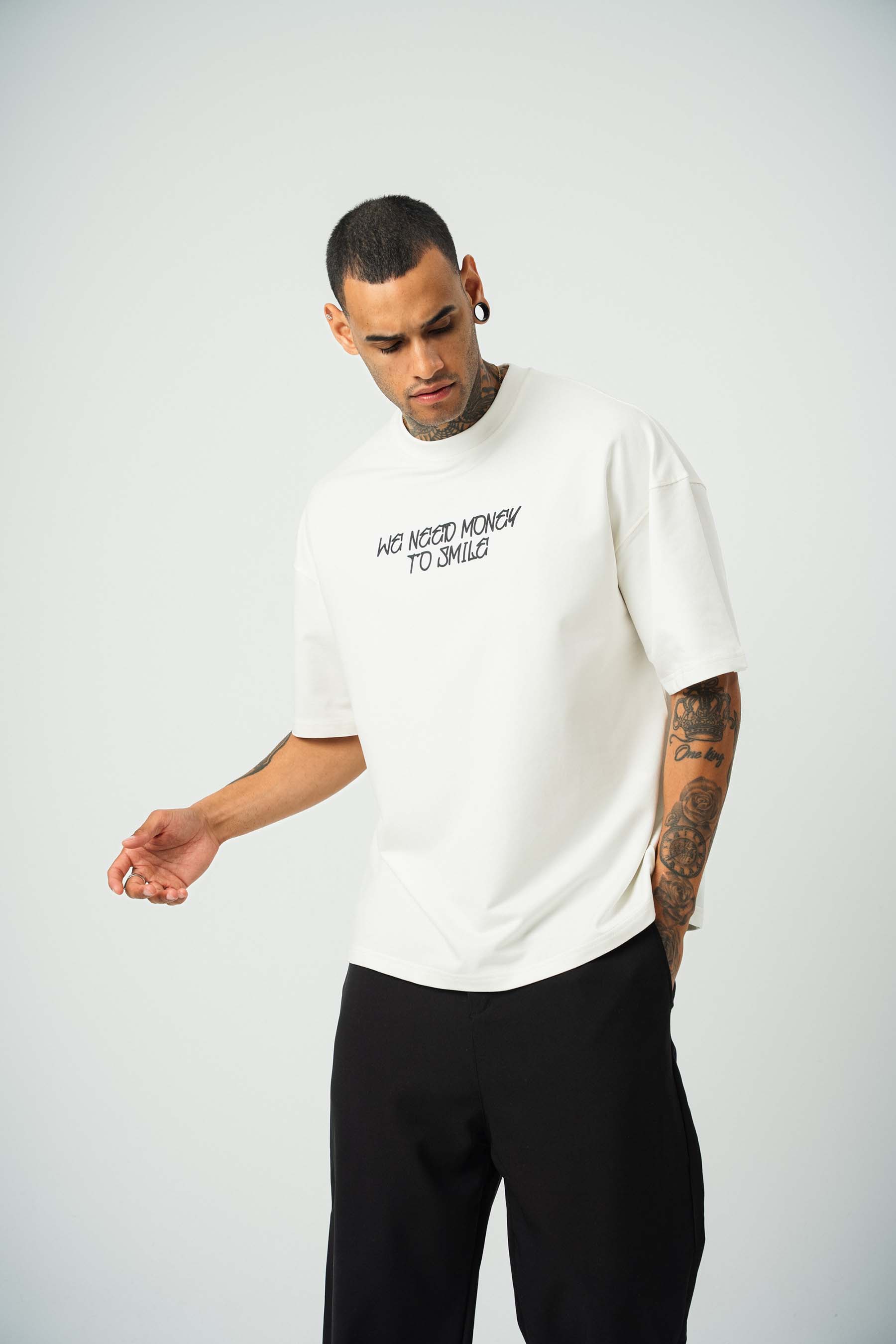 Need Money For Smile Joker Baskılı Beyaz Oversize T-Shirt