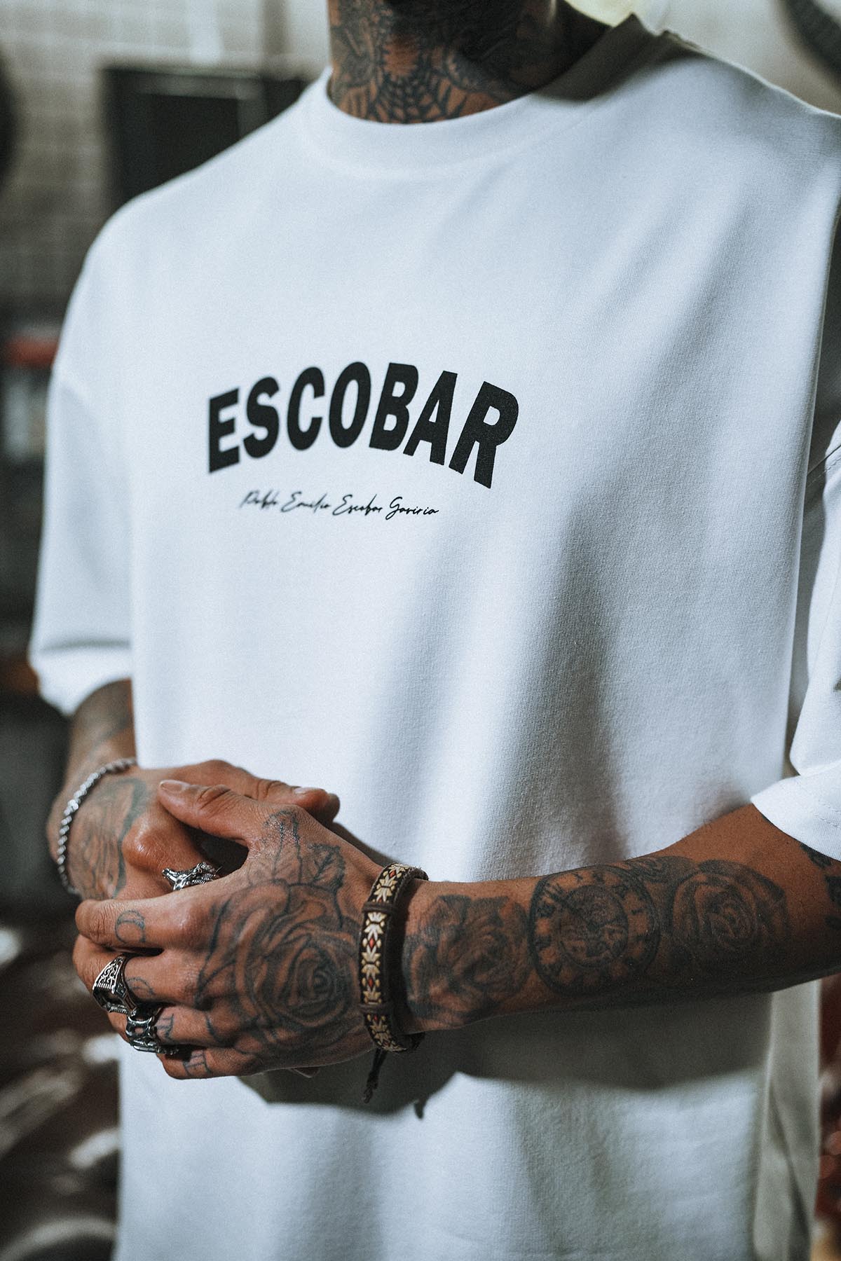 Escobar Patch Baskılı Oversize Beyaz T-Shirt