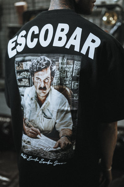 Escobar Patch Baskılı Oversize Siyah T-Shirt