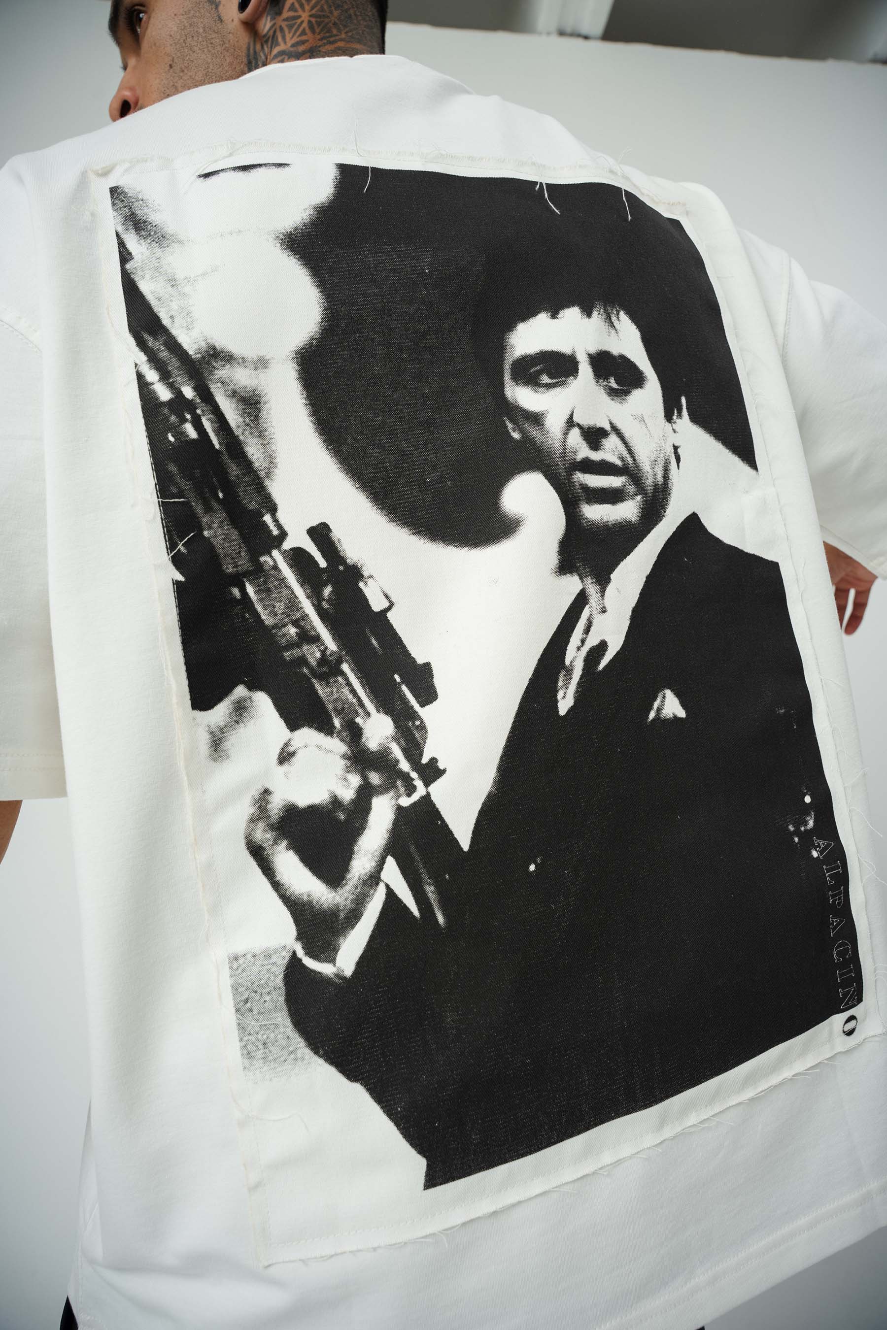 Scarface Baskılı Beyaz Oversize T-Shirt