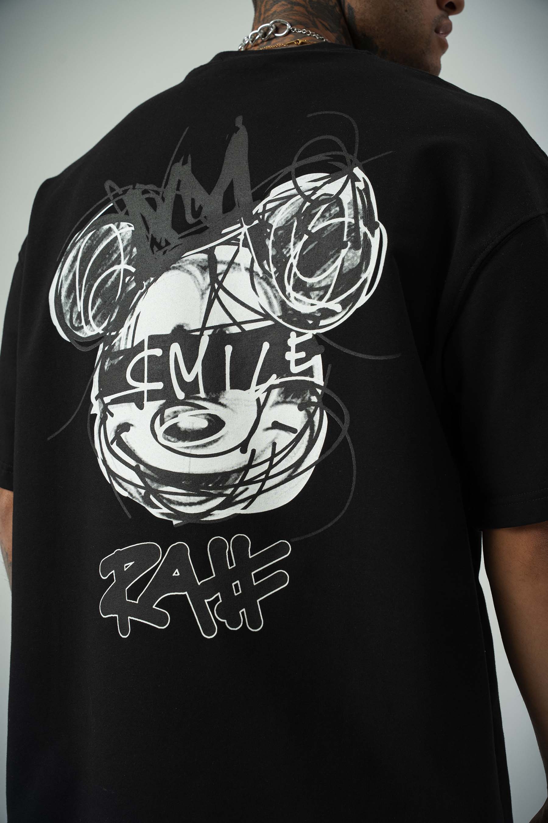 Smile Mickey Baskılı Siyah Oversize T-Shirt