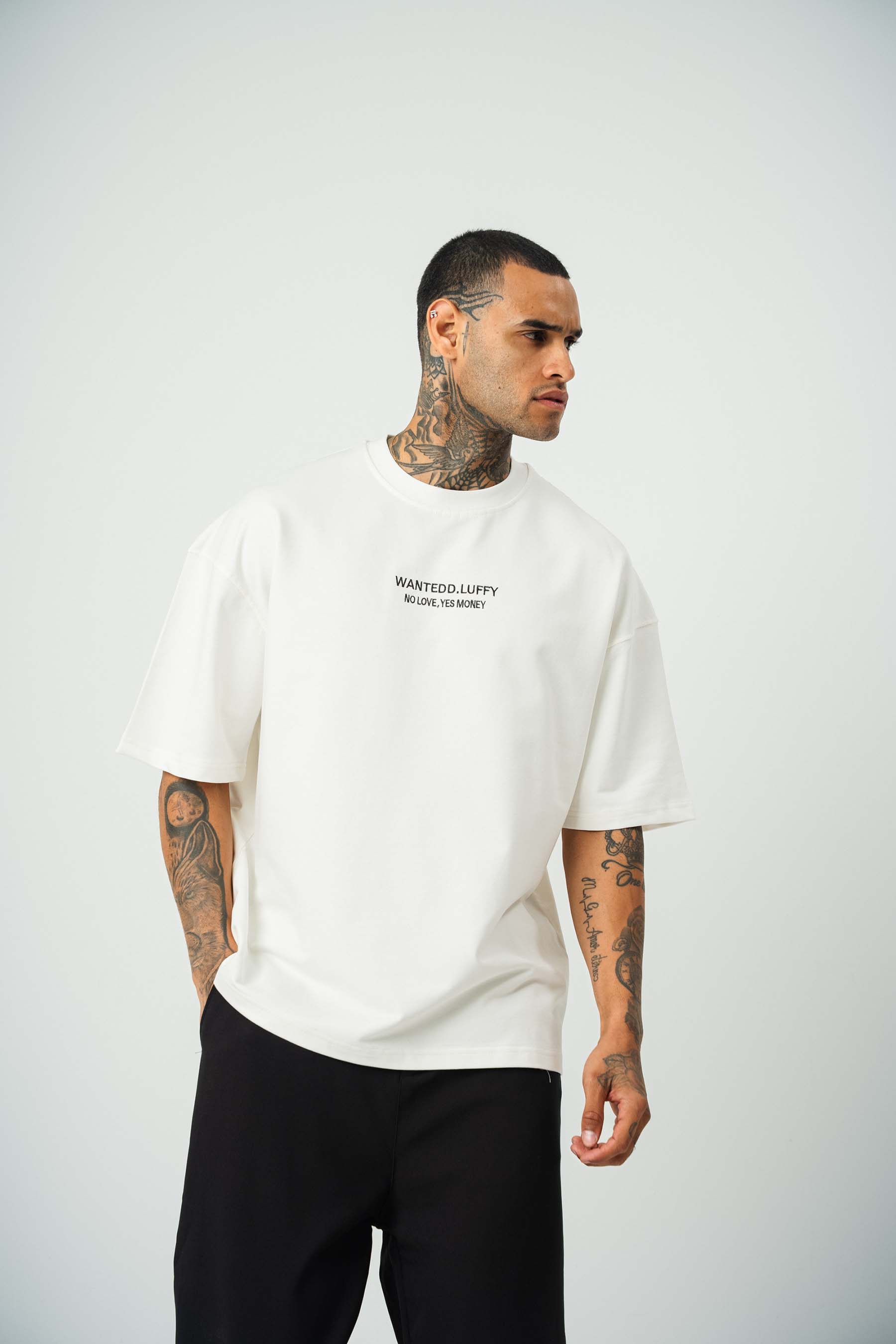 Wanted D.Luffy Baskılı Beyaz Oversize T-Shirt