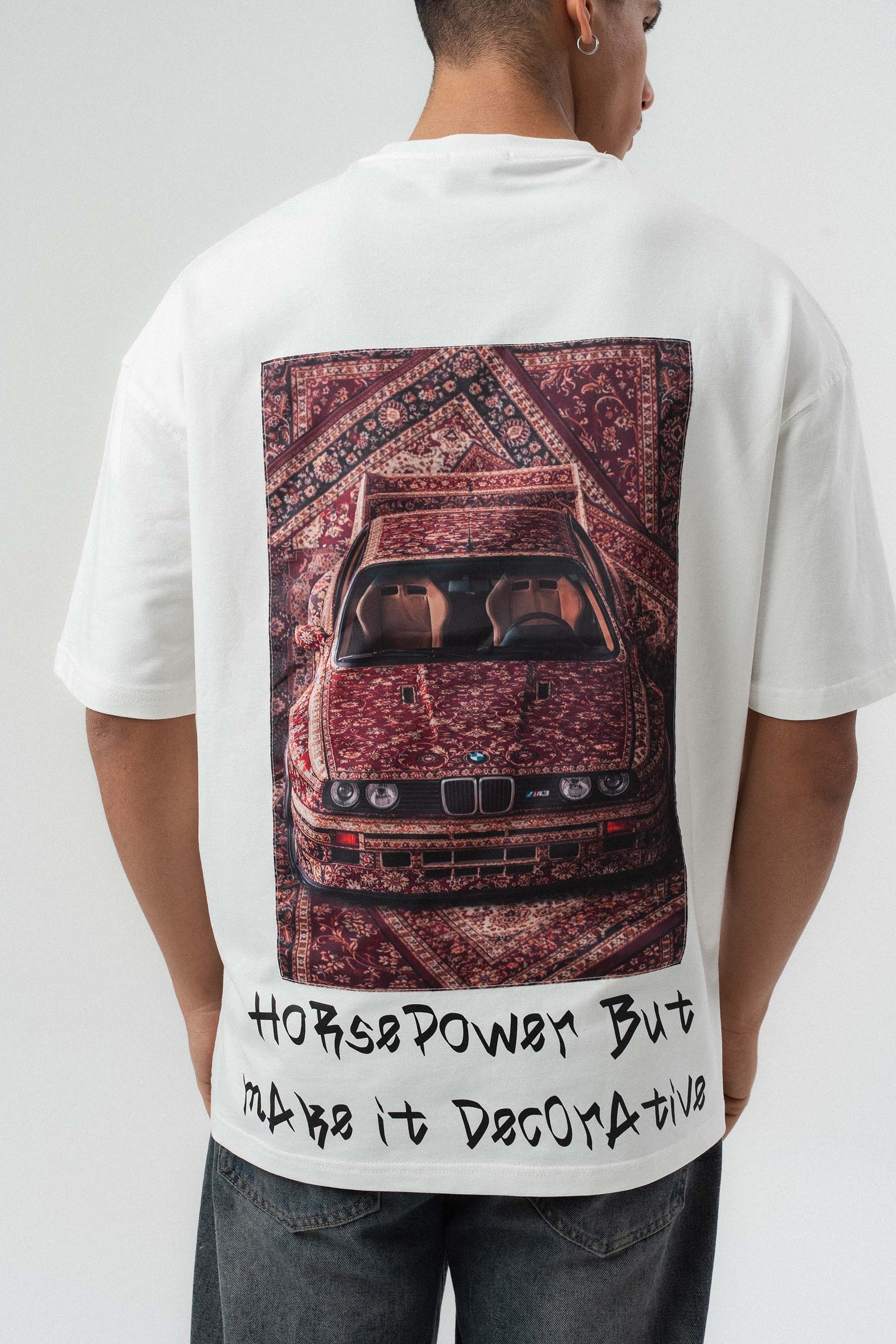 Horsepower Dekoratif Araba Baskılı Beyaz Oversize Baskılı T-Shirt