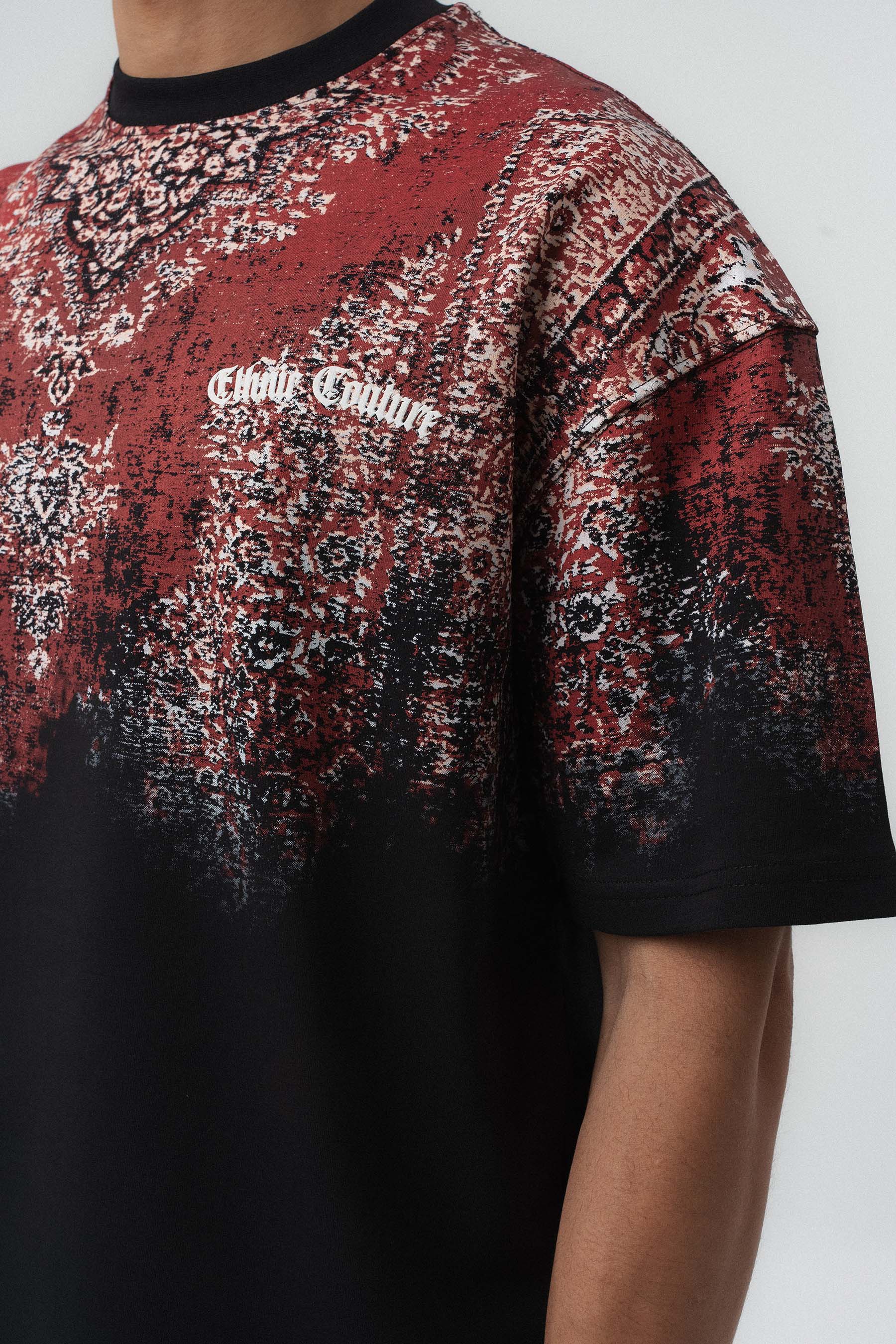 Etnik Desen Nakış Detaylı Kabartmalı Siyah Oversize Baskılı T-Shirt