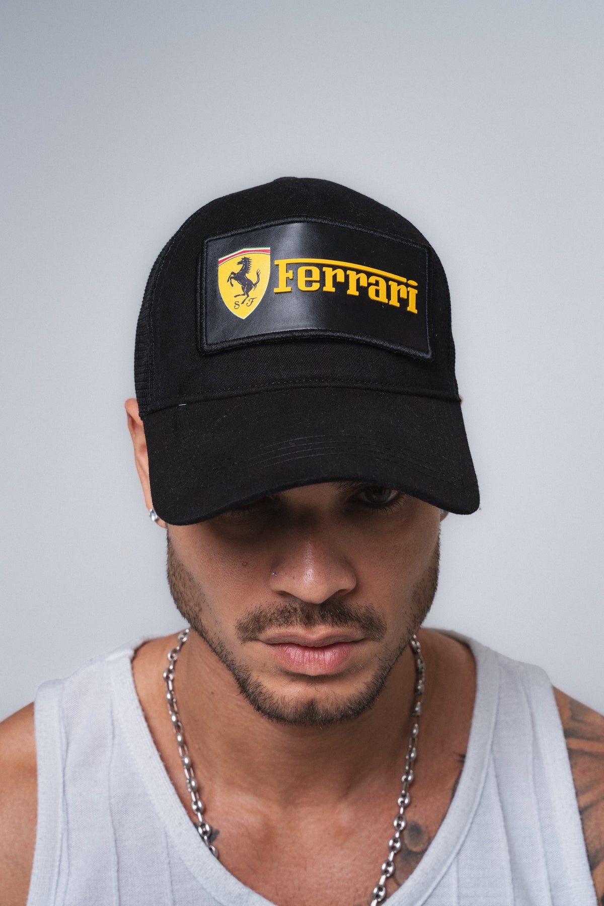 Ferrari Siyah Filesiz Şapka ürün görseli 1