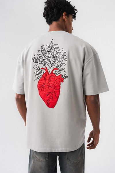Who Holds My Heart Gri Oversize Baskılı T-Shirt