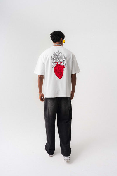 Who Holds My Heart Beyaz Oversize Baskılı T-Shirt