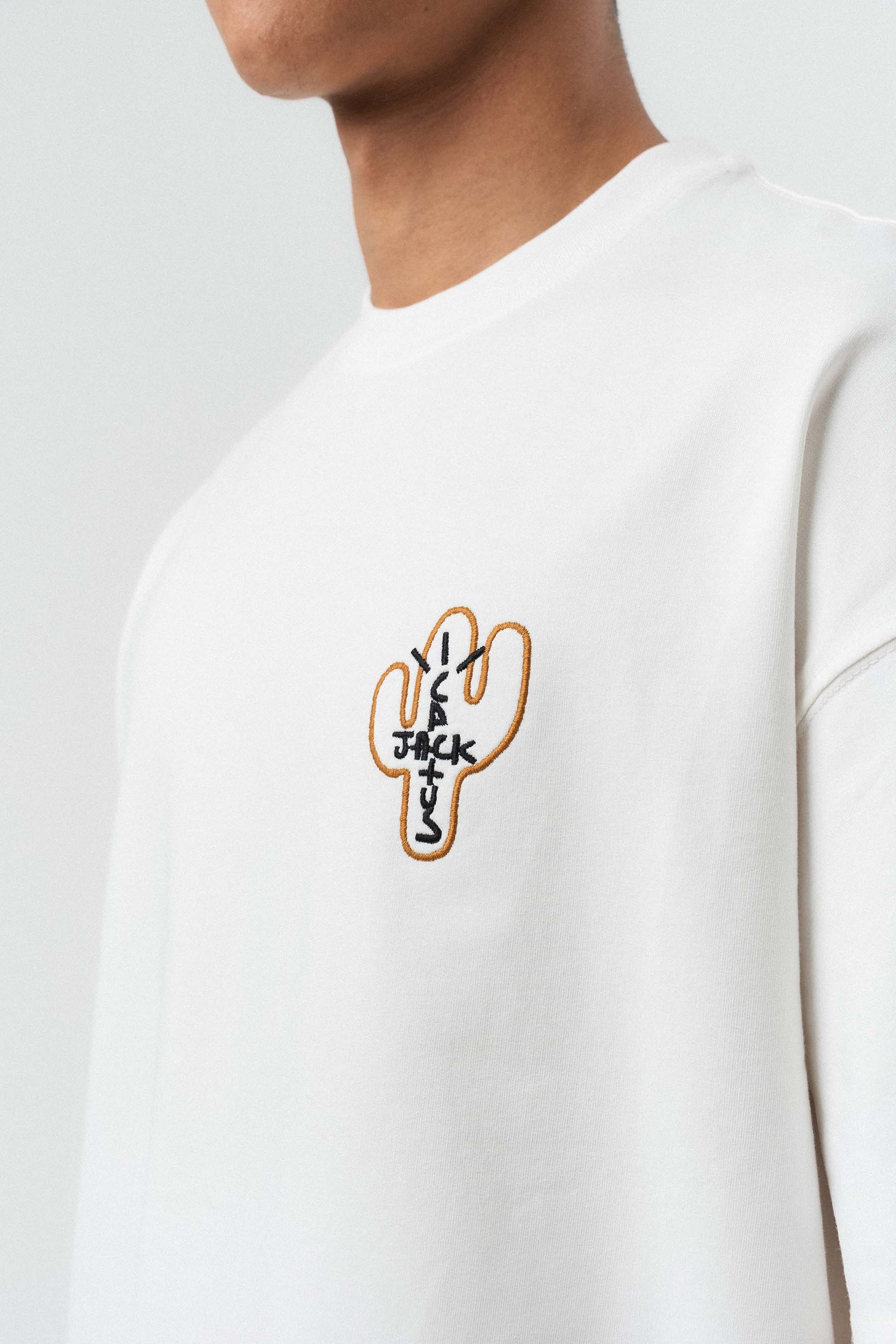 Jack Cactus Nakış Detaylı Beyaz Oversize Baskılı T-Shirt