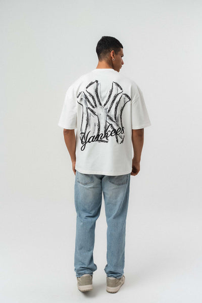 Yankees Kabartmalı Oversize Baskılı T-Shirt Beyaz
