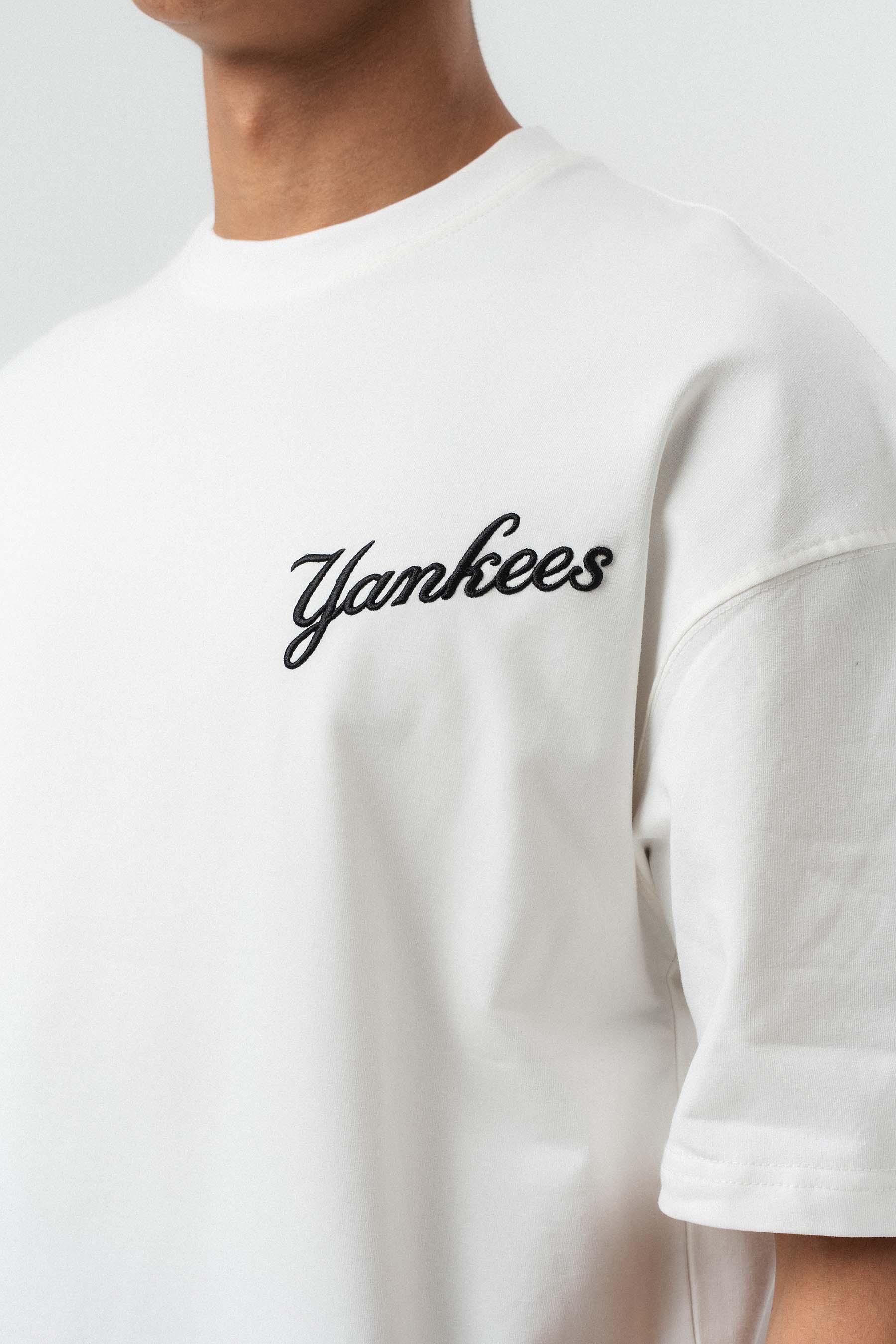 Yankees Kabartmalı Oversize Baskılı T-Shirt Beyaz