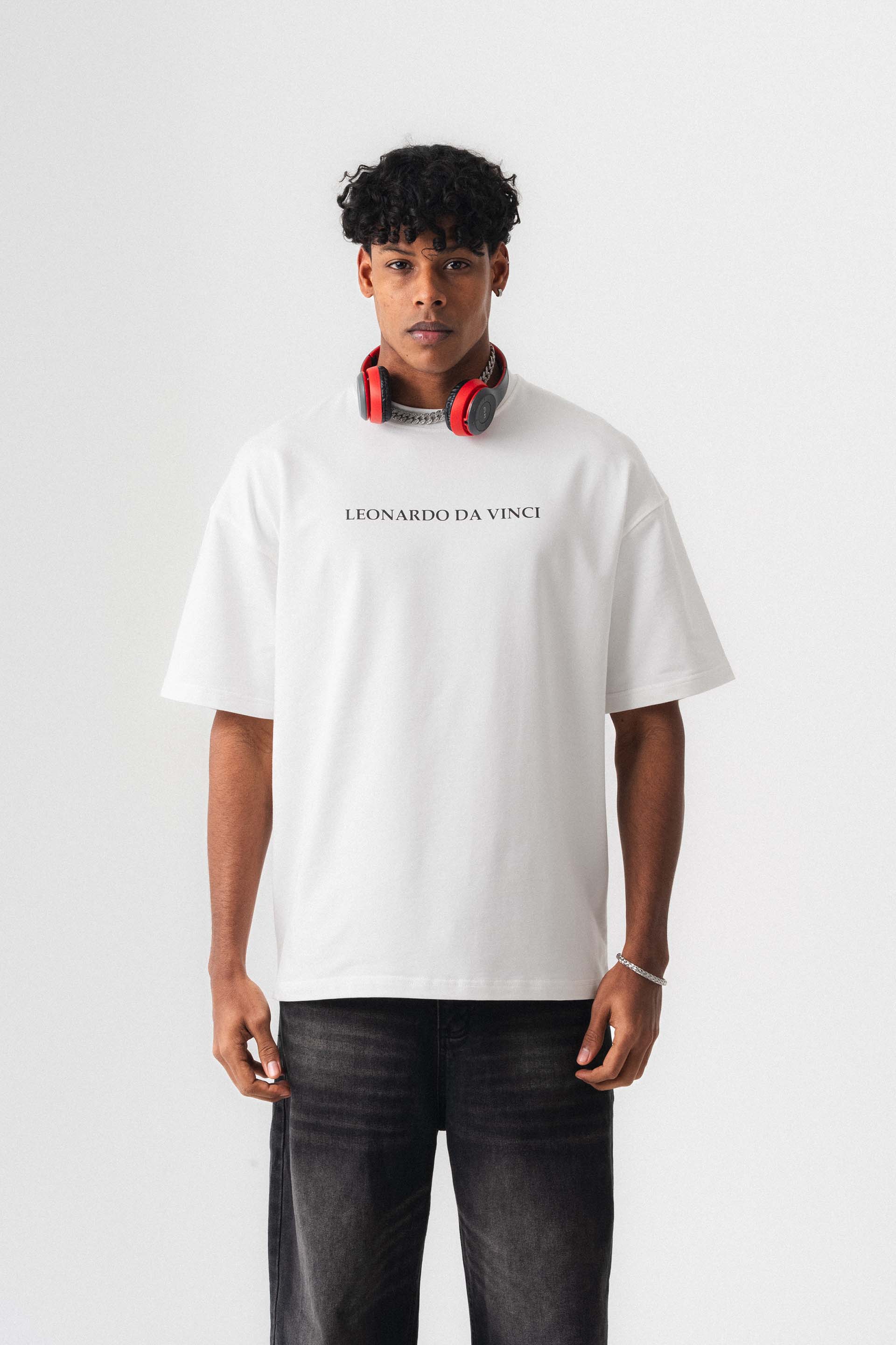 Leonardo Da Vinci Beyaz Oversize Baskılı T-Shirt