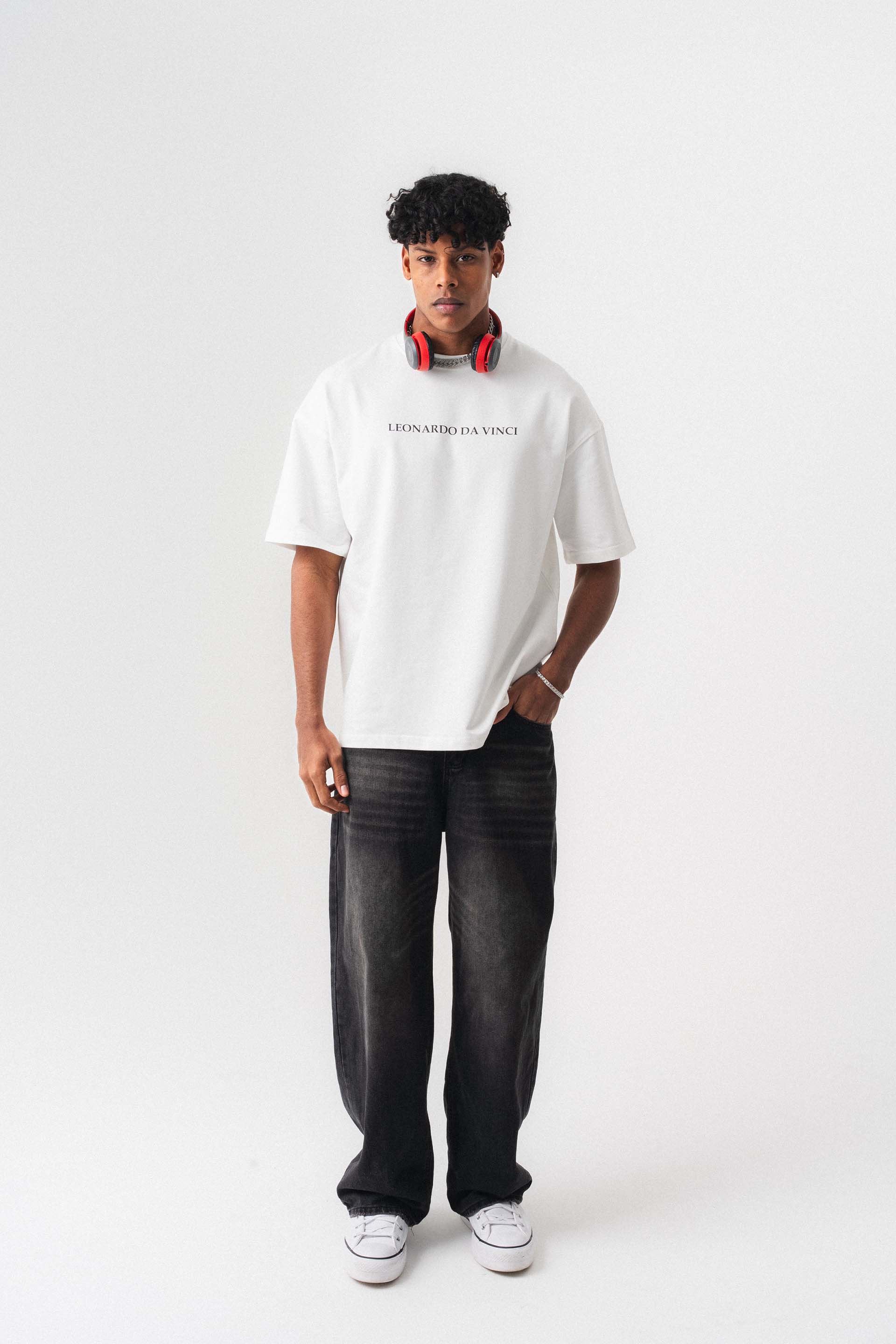 Leonardo Da Vinci Beyaz Oversize Baskılı T-Shirt