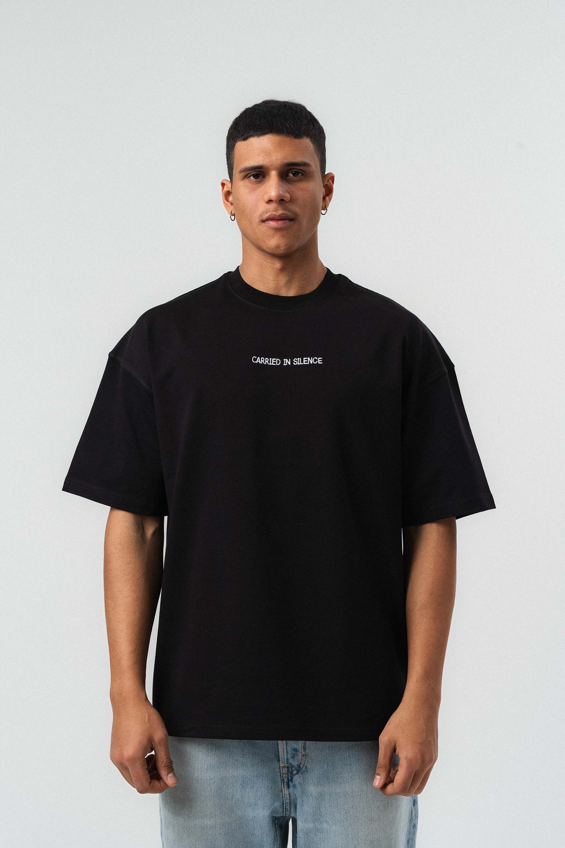 Motifli Nakış Detaylı Siyah Oversize Baskılı T-Shirt