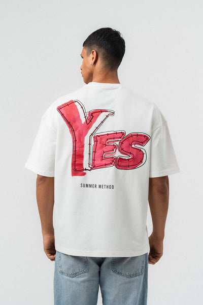 Yes Art ve Nakış Detaylı Beyaz Premium Oversize Baskılı T-Shirt