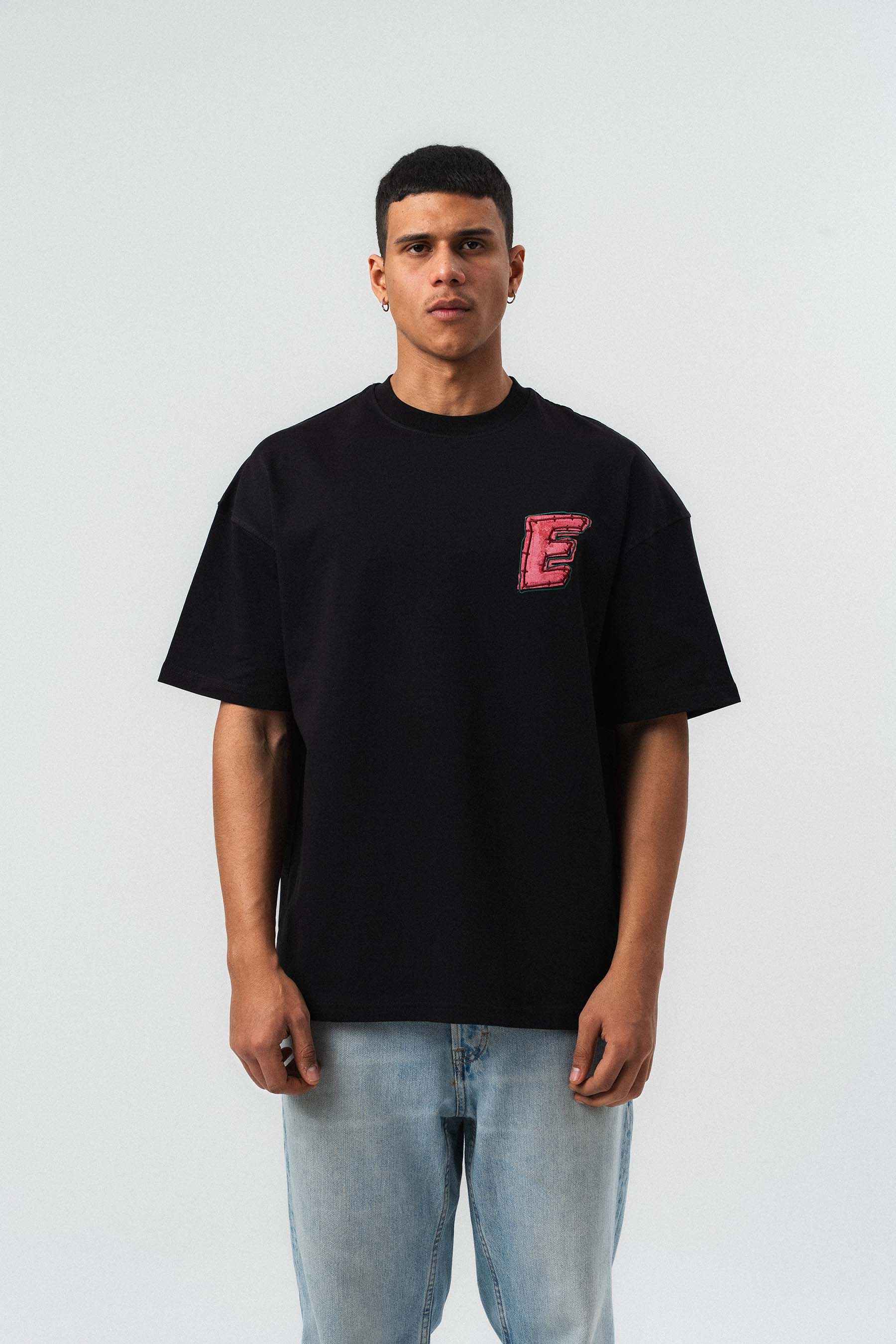Yes Art ve Nakış Detaylı Siyah Premium Oversize Baskılı T-Shirt