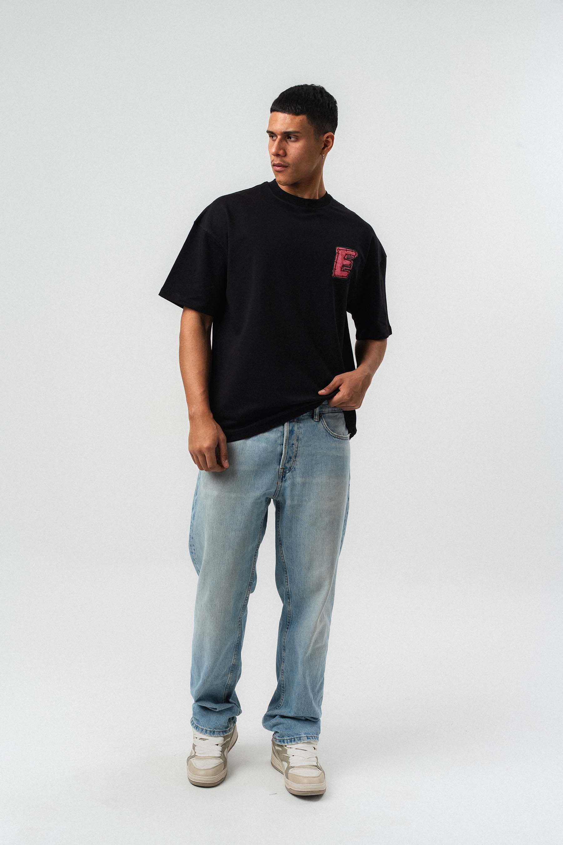 Yes Art ve Nakış Detaylı Siyah Premium Oversize Baskılı T-Shirt