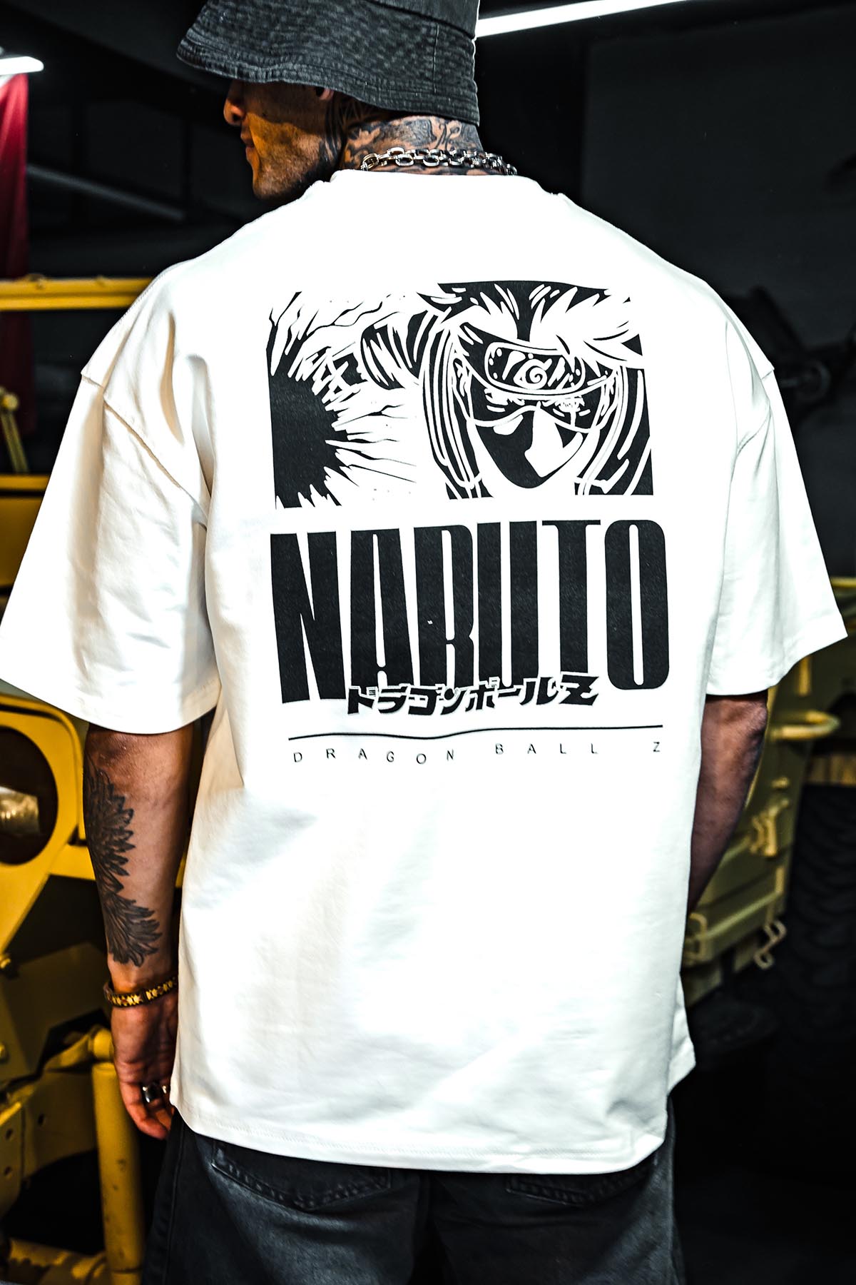 Naruto Baskılı Oversize Beyaz T-Shirt