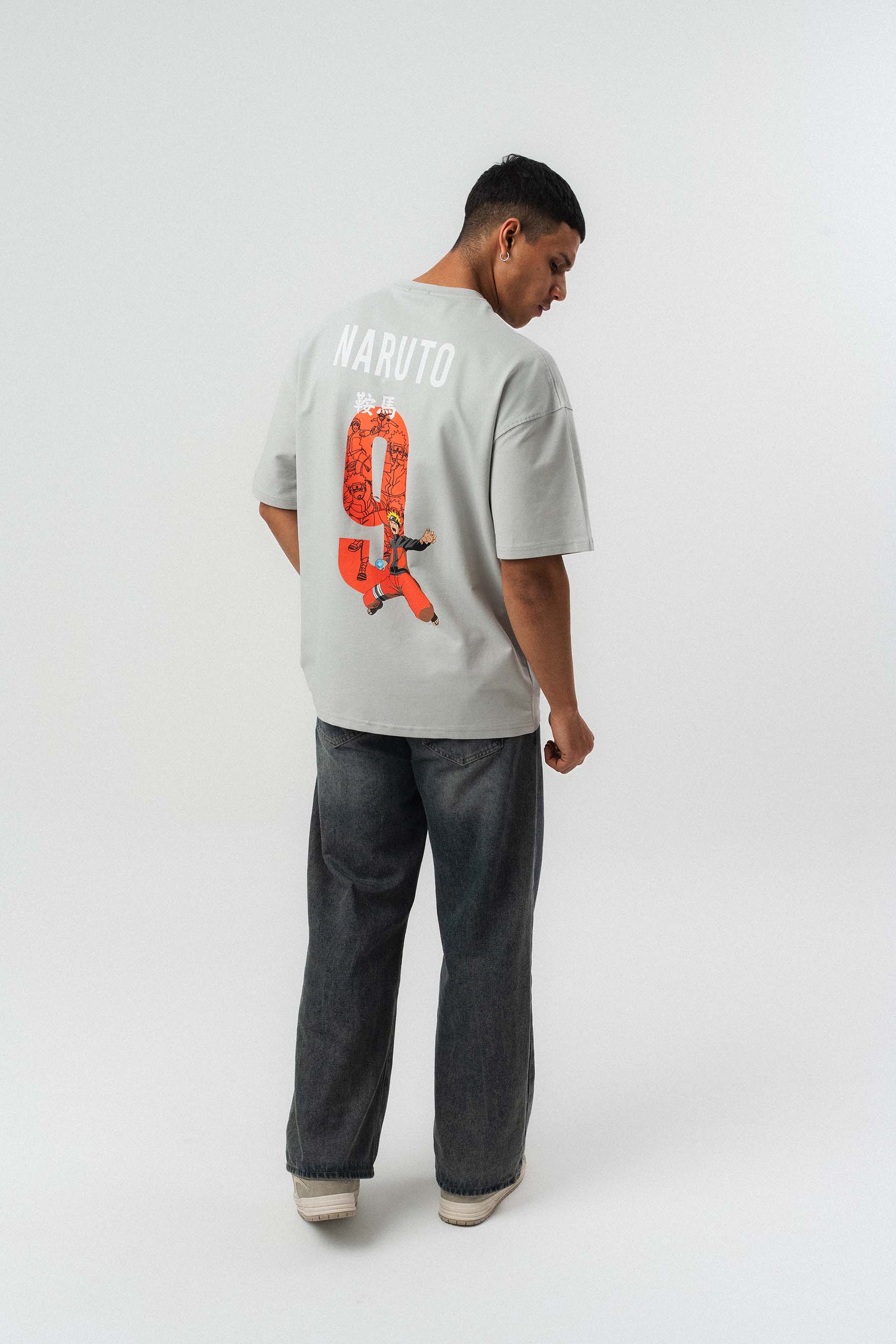 Naruto Baskılı Gri Oversize Baskılı T-Shirt