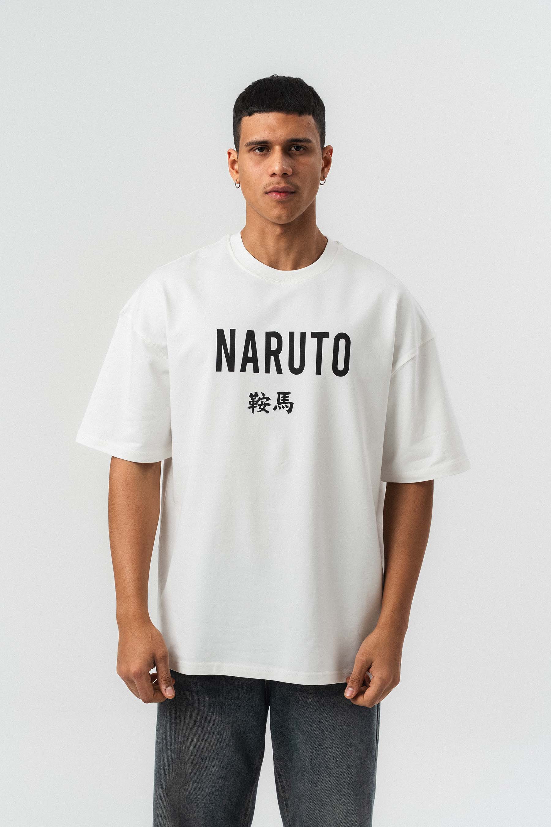 Naruto Baskılı Beyaz Oversize Baskılı T-Shirt