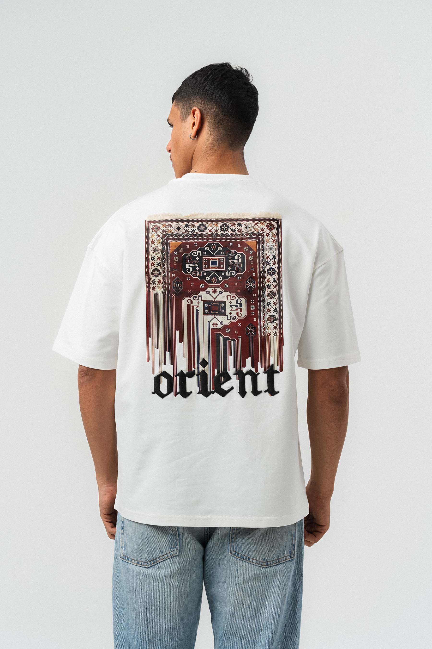 Orient Etnik Desen Nakış Detaylı Gri Oversize Baskılı T-Shirt