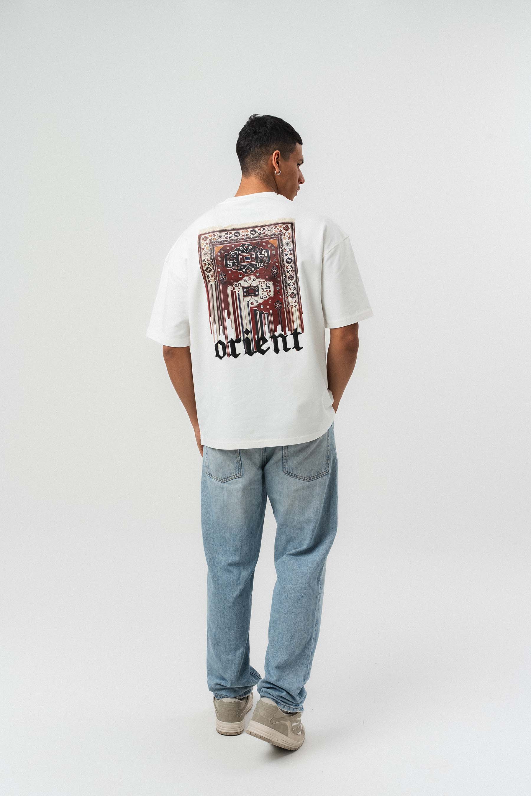 Orient Etnik Desen Nakış Detaylı Gri Oversize Baskılı T-Shirt