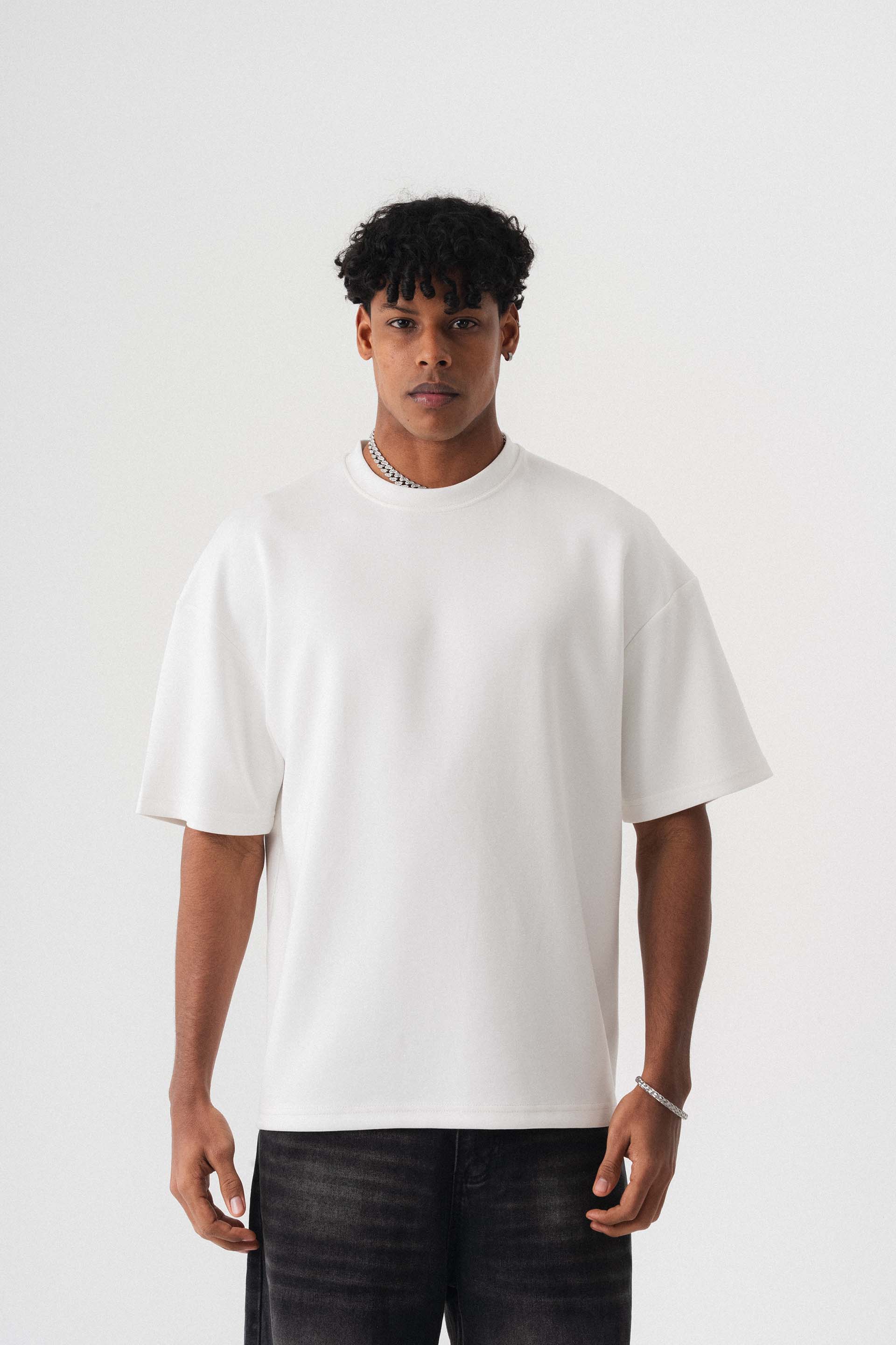 Oversize Basic Beyaz T-Shirt