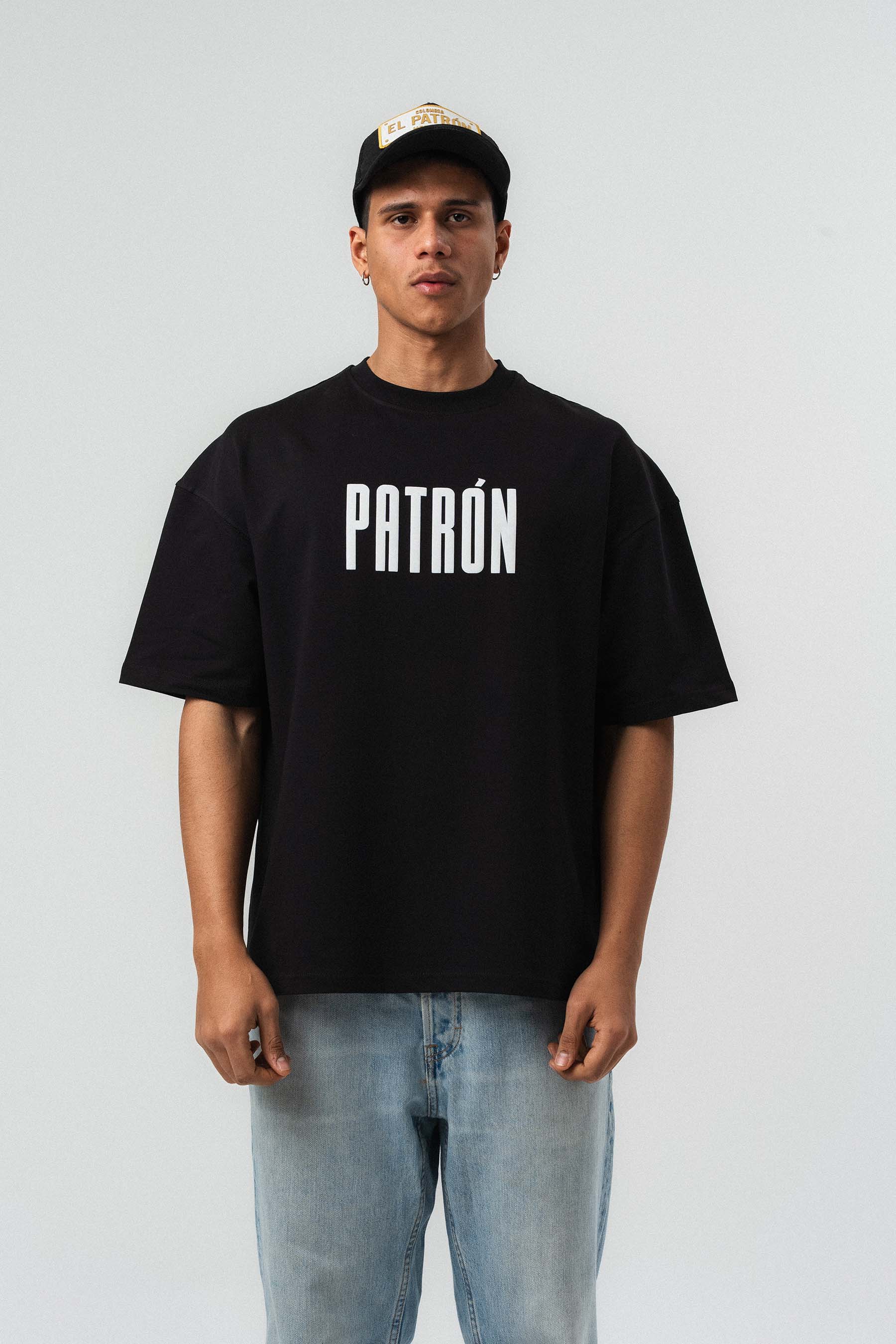 Patron Kabartmalı Siyah Oversize Baskılı T-Shirt