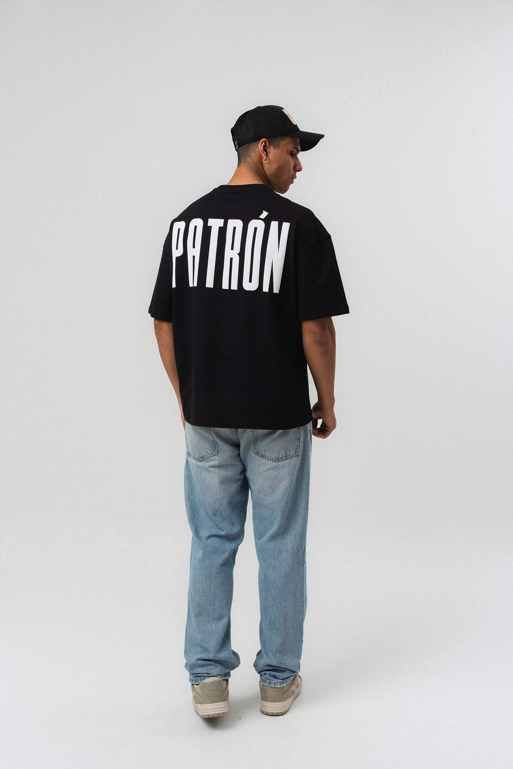 Patron Kabartmalı Siyah Oversize Baskılı T-Shirt