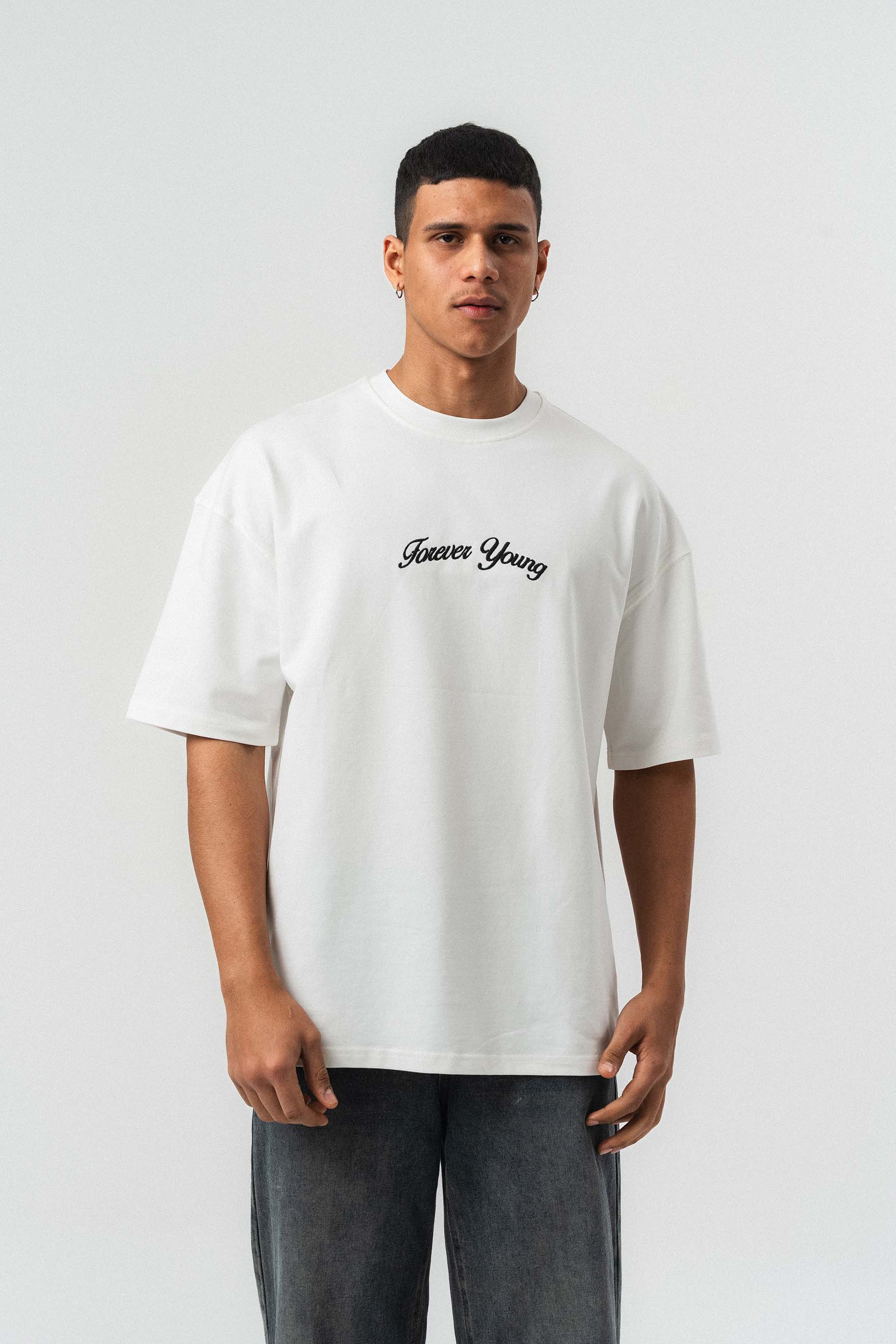 Forever Young Baskılı Beyaz Oversize Baskılı T-Shirt