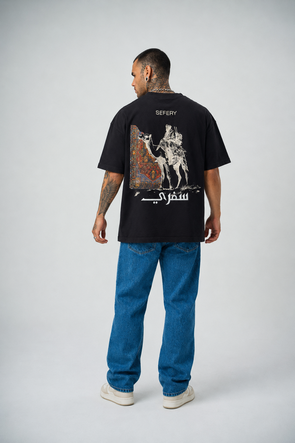 Seferi Baskılı Siyah Etnik Desen Oversize T-Shirt