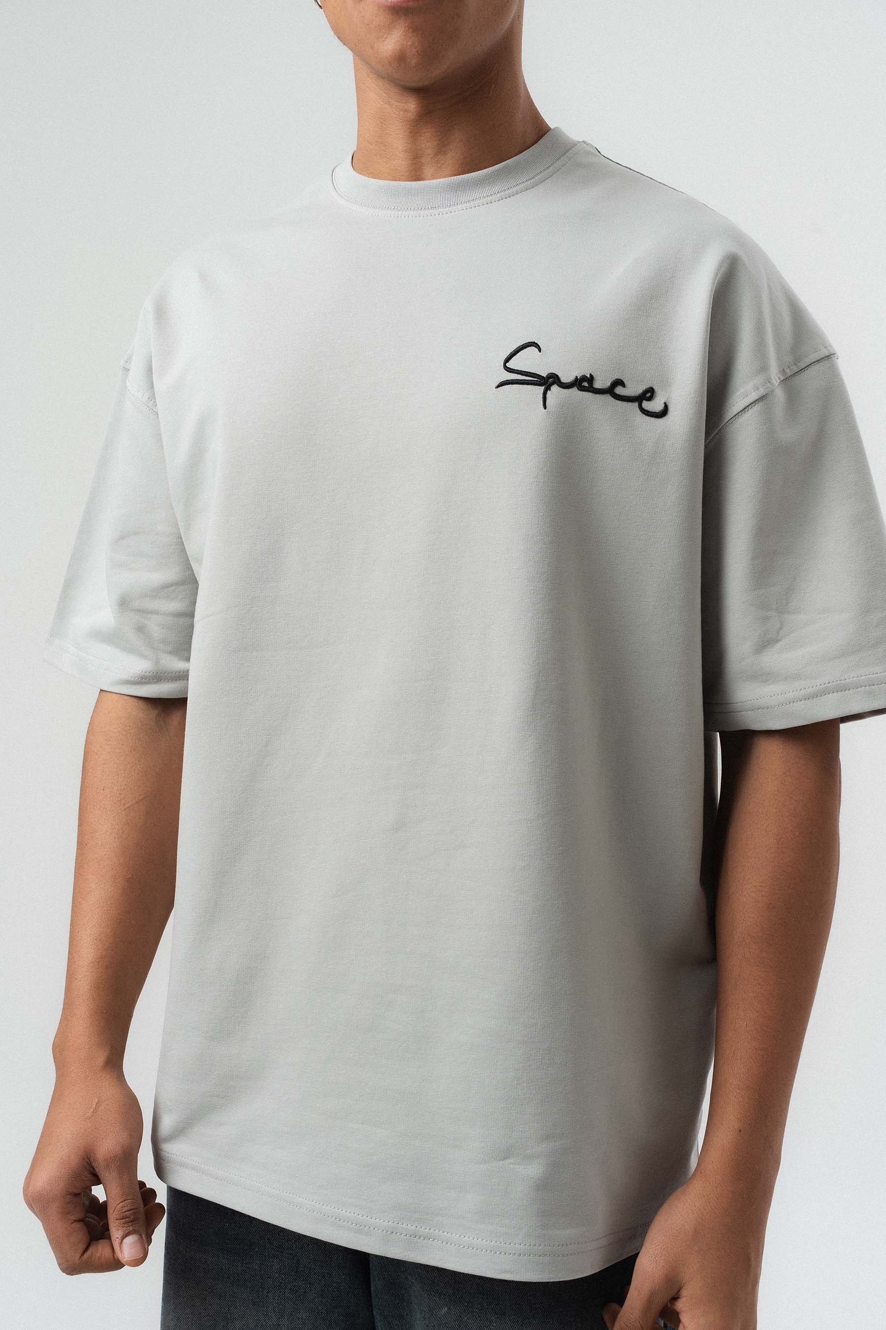 Space Etnik Desen Nakış Detaylı Gri Oversize Baskılı T-Shirt