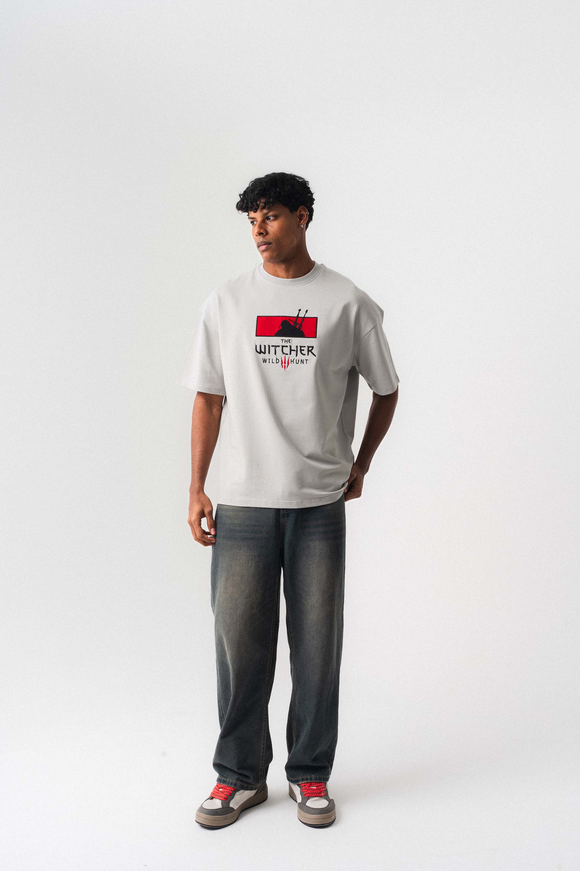 The Witcher Gri Oversize Baskılı T-Shirt