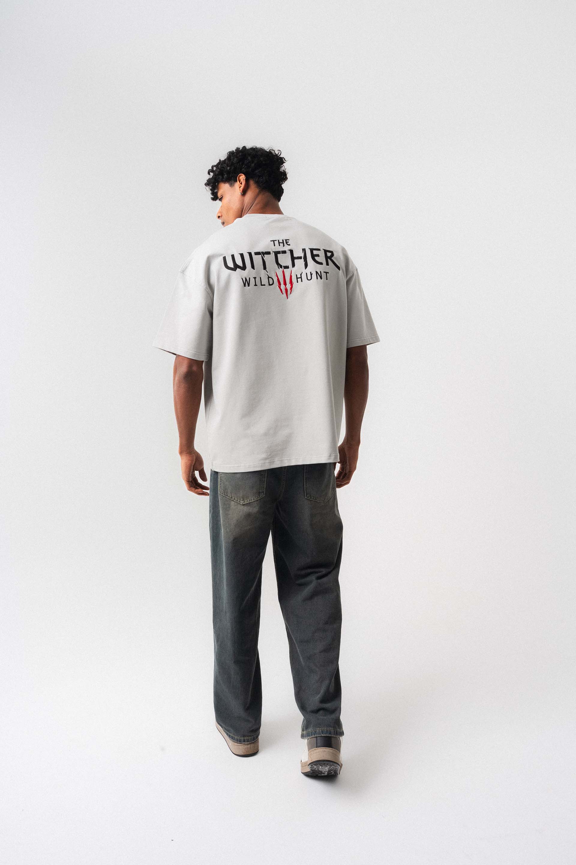 The Witcher Gri Oversize Baskılı T-Shirt