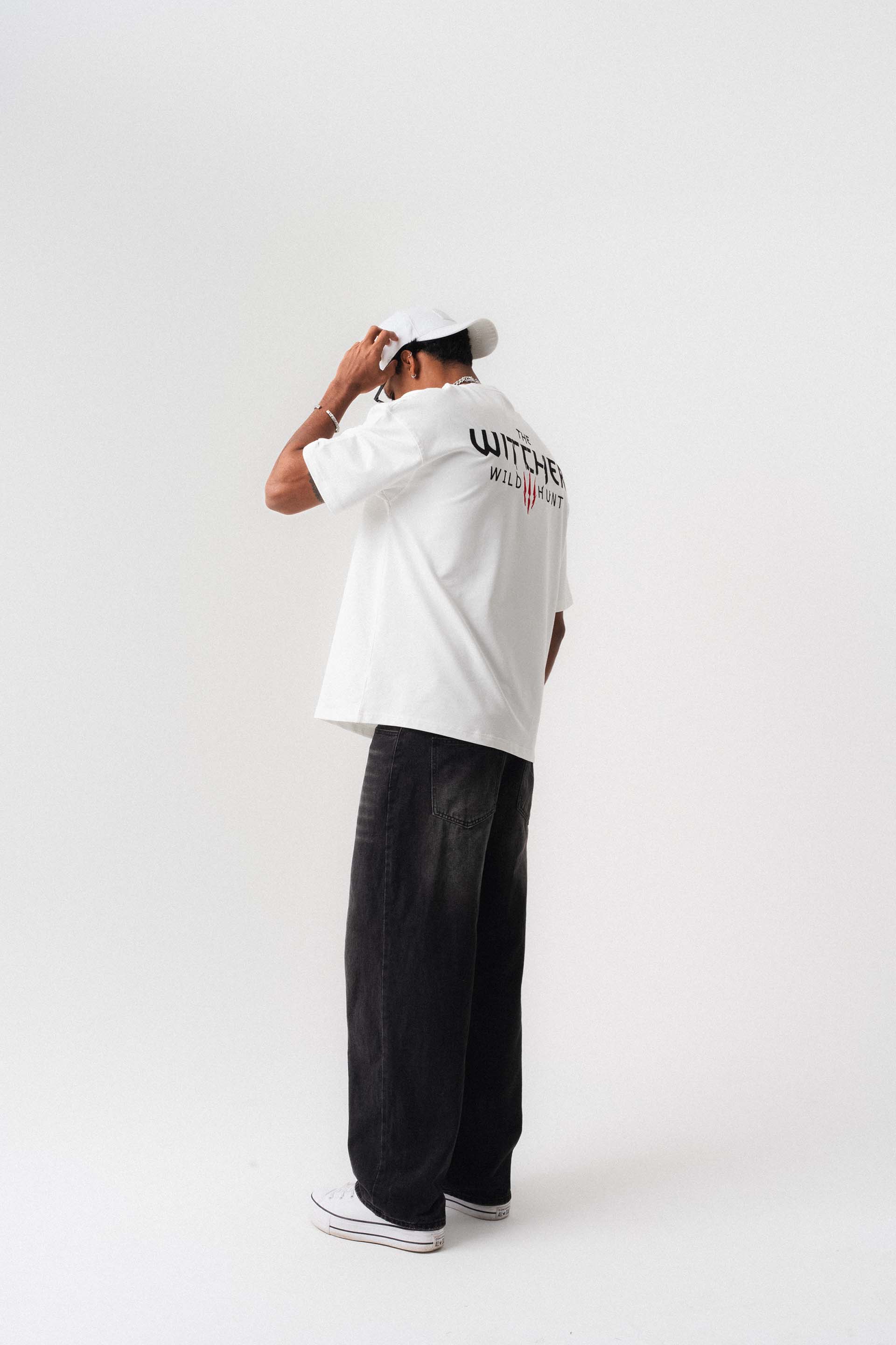 The Witcher Beyaz Oversize Baskılı T-Shirt